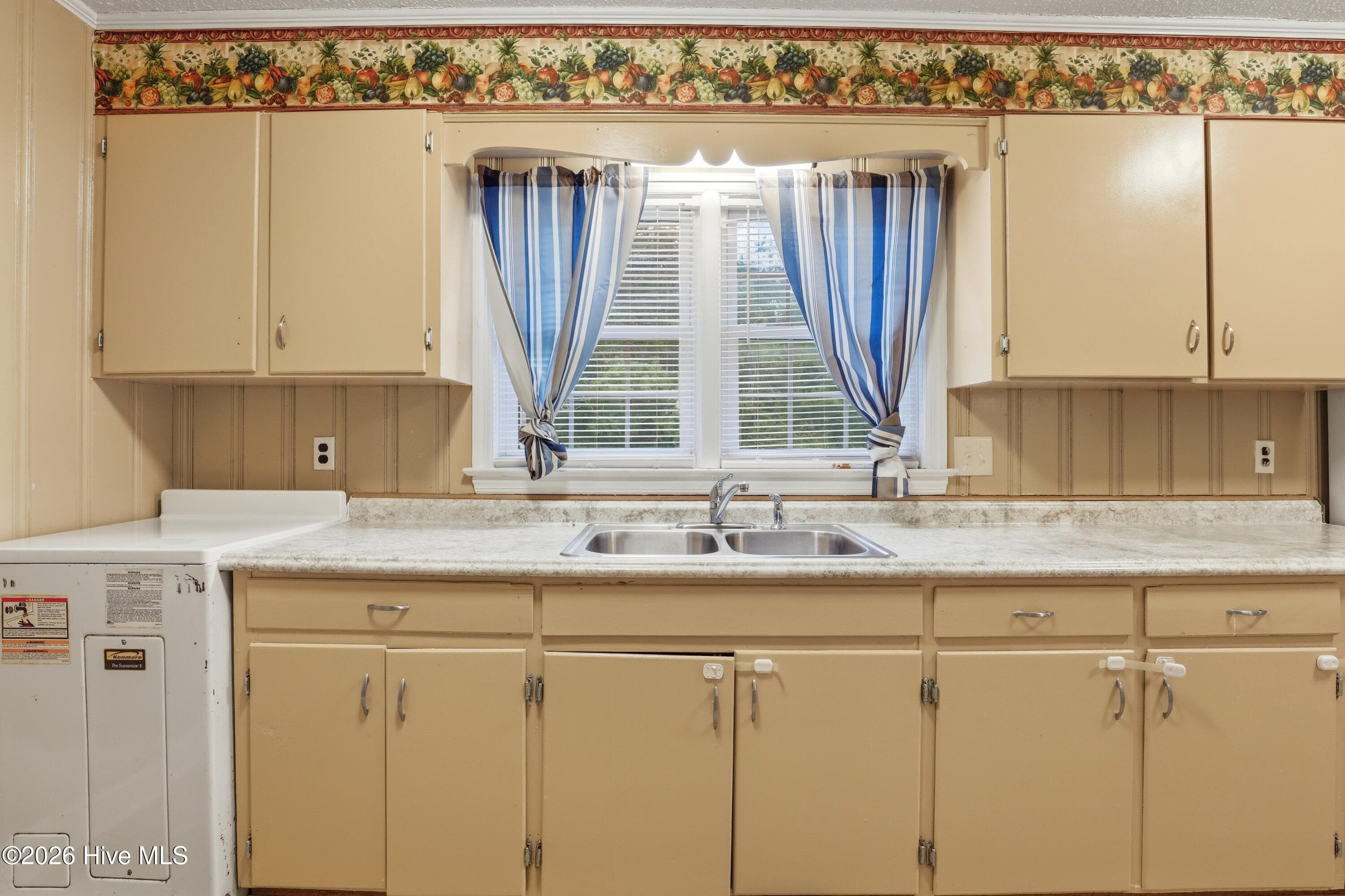 Single Family Residence at 6566 Hwy 41 W, Trenton, NC 28585, photo 16 of 29