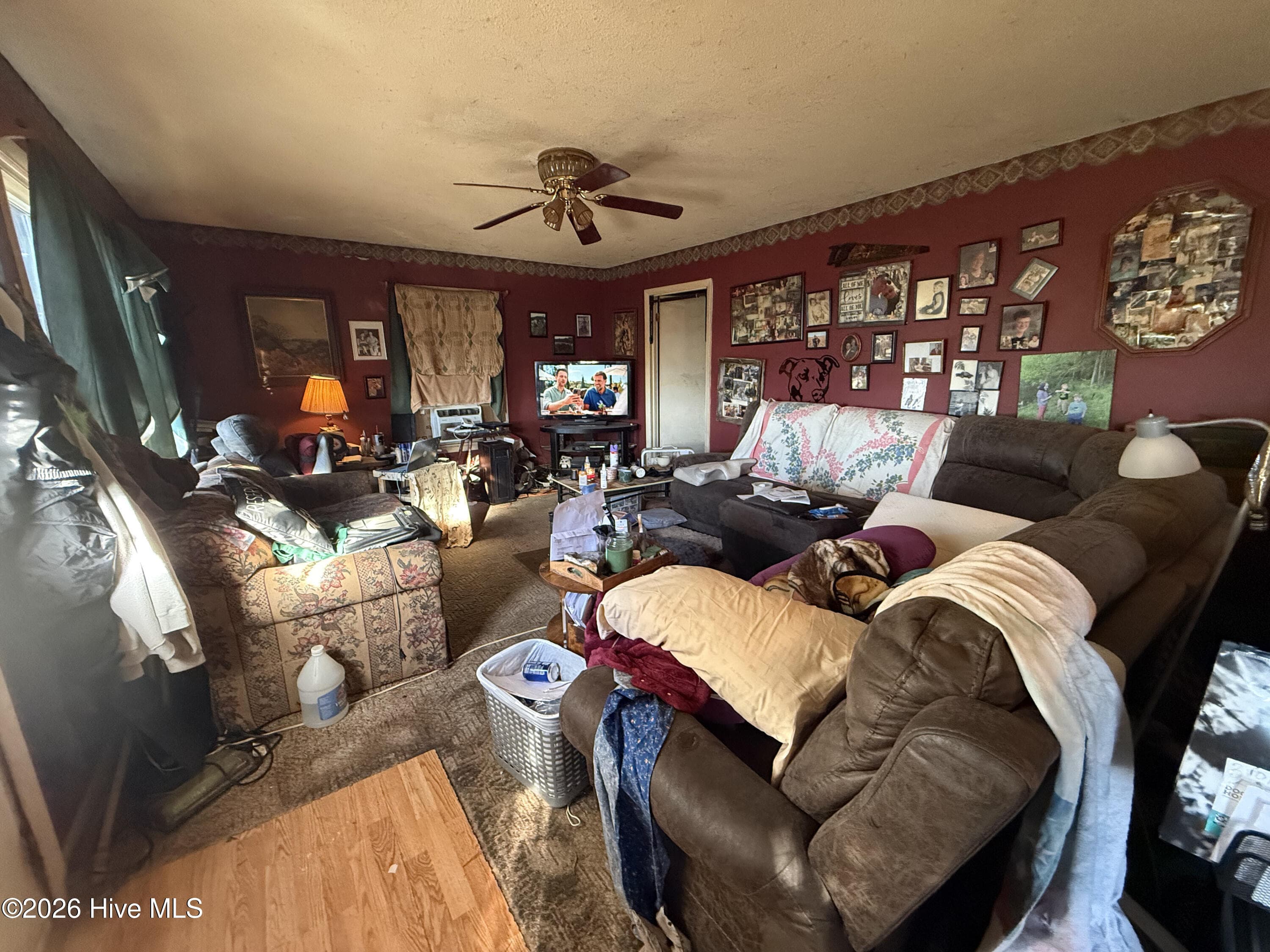 Single Family Residence at 1946 Paradise Road, Edenton, NC 27932, photo 10 of 48