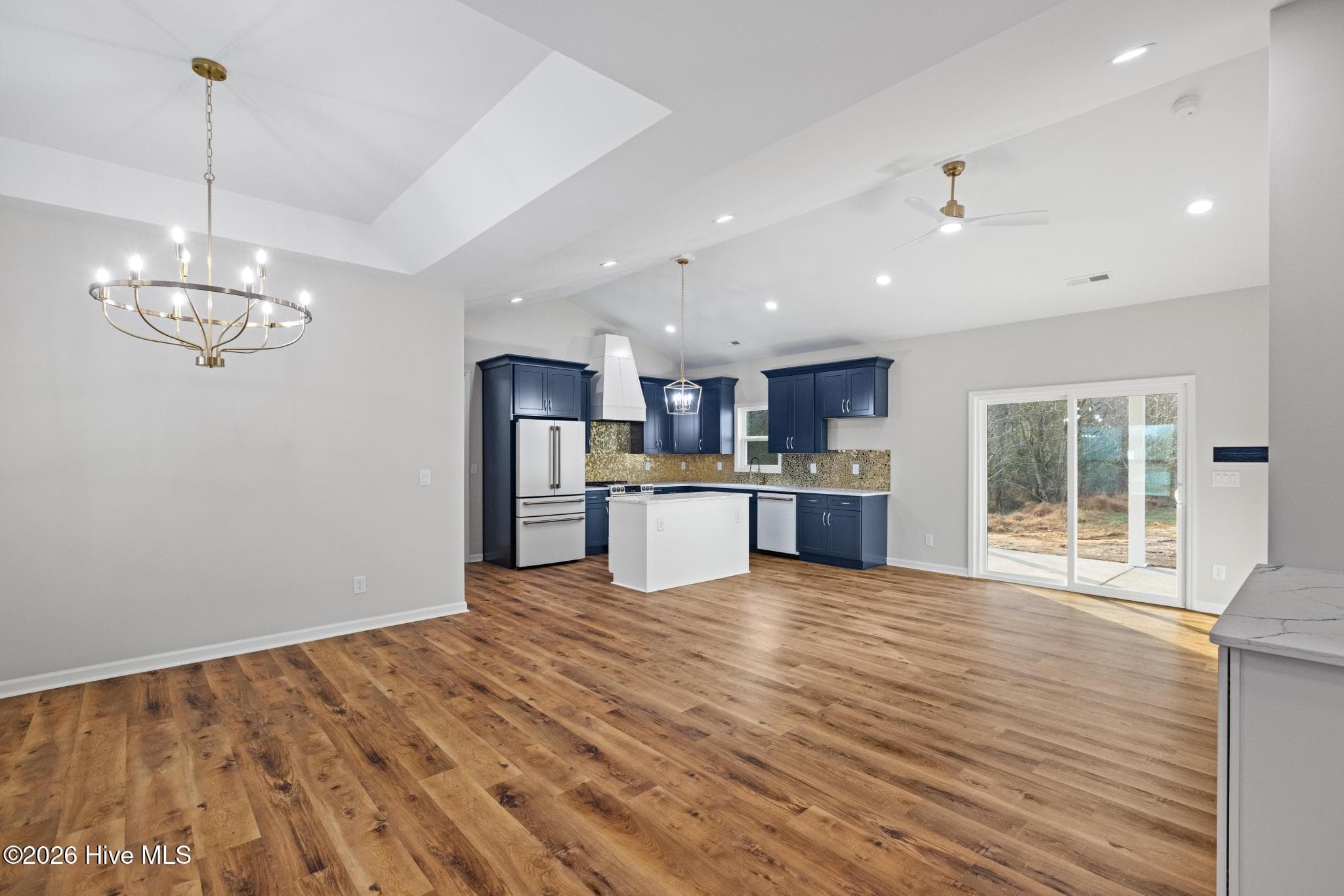 SIMILAR HOME - 402 Wade Drive, Richlands, NC 28574