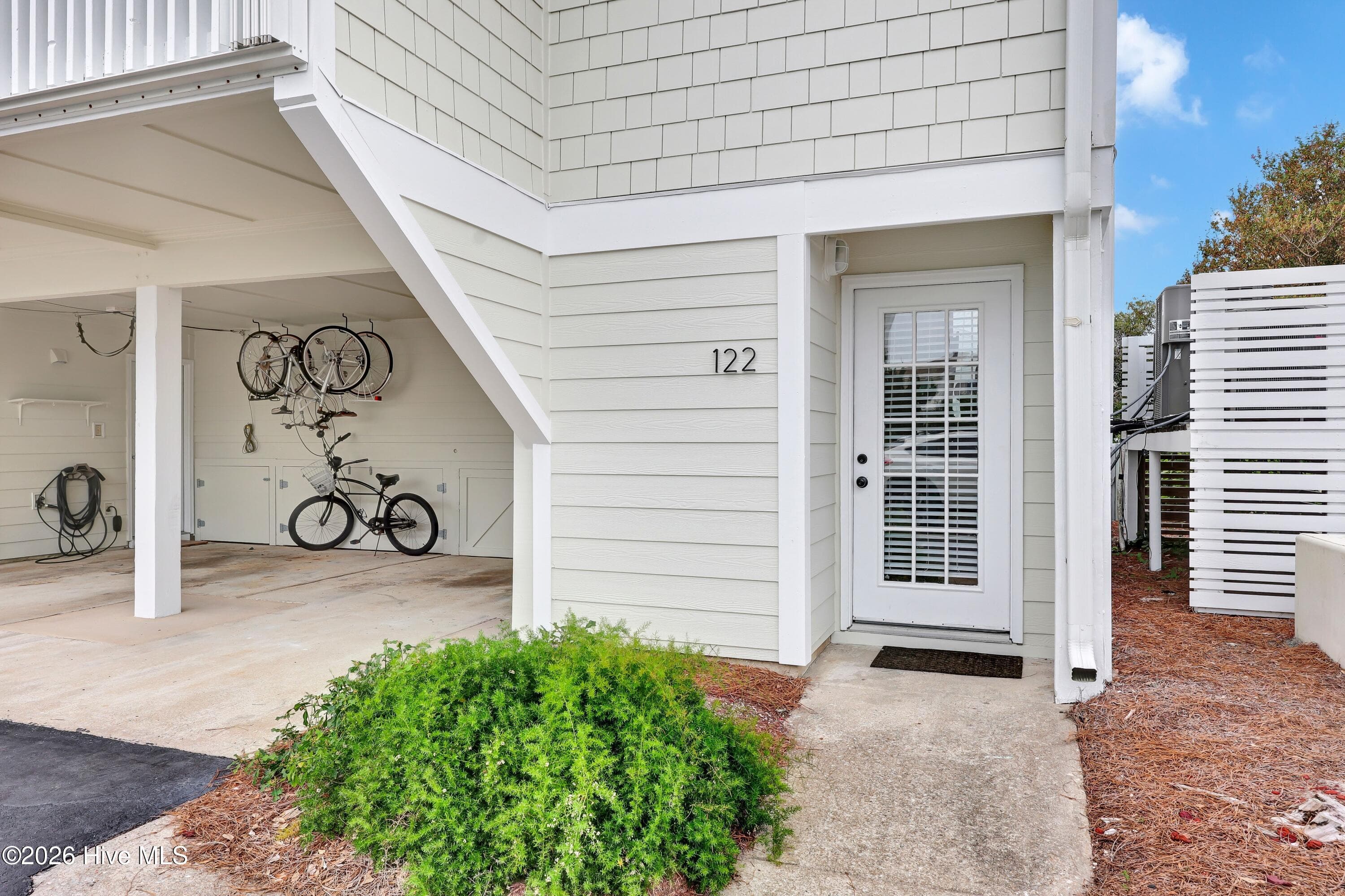 122 Driftwood Court, Wrightsville Beach, NC 28480