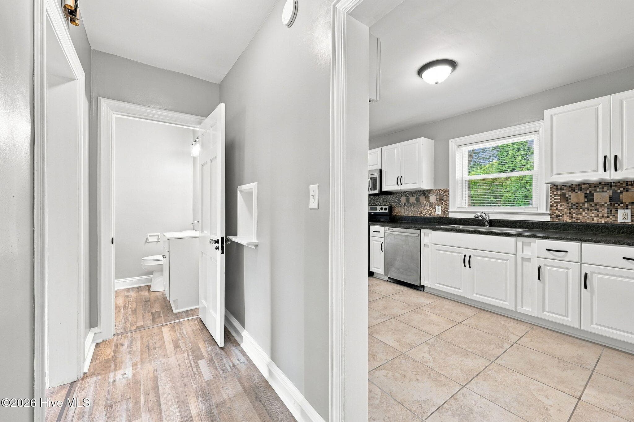 Single Family Residence at 900 Nelson Street, Kinston, NC 28501, photo 24 of 50