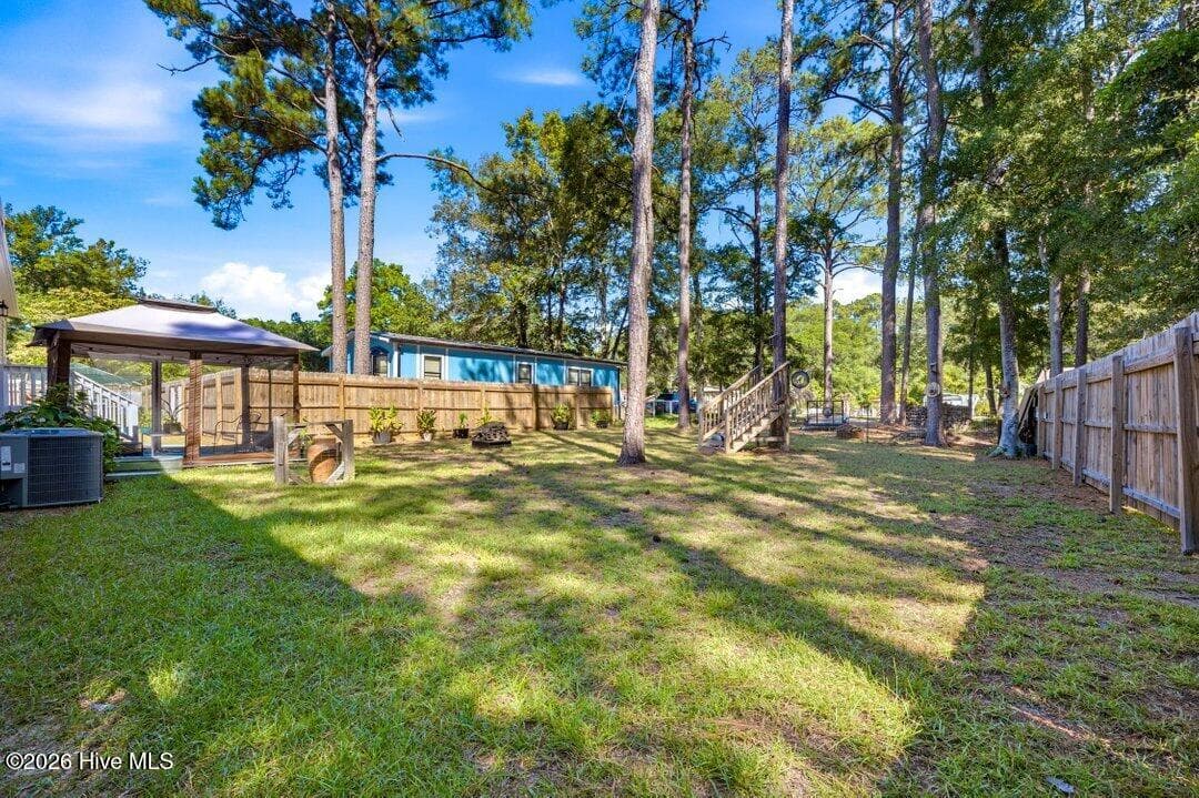 Manufactured Home at 3459 Lakeview Drive SW, Supply, NC 28462, photo 46 of 70