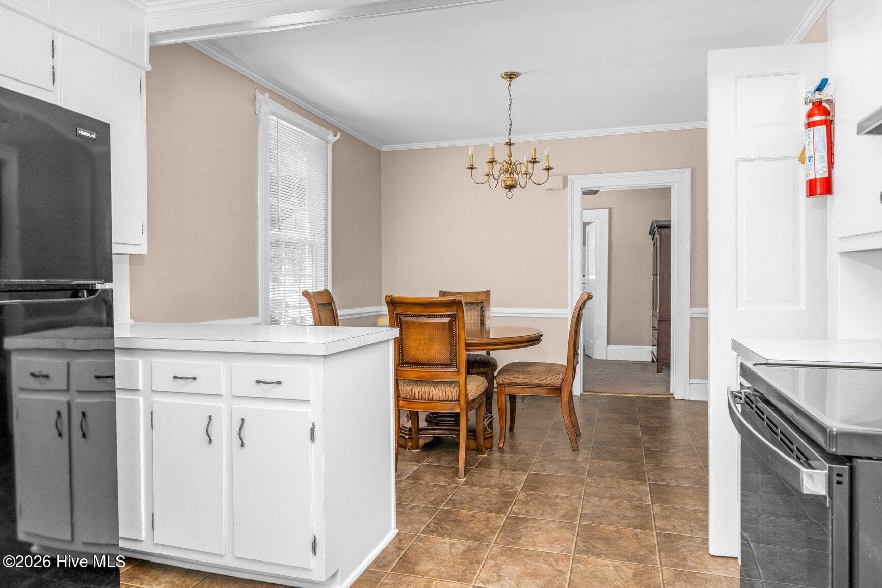 Kitchen/Breakfast Area - 405 E Center Street, Nashville, NC 27856