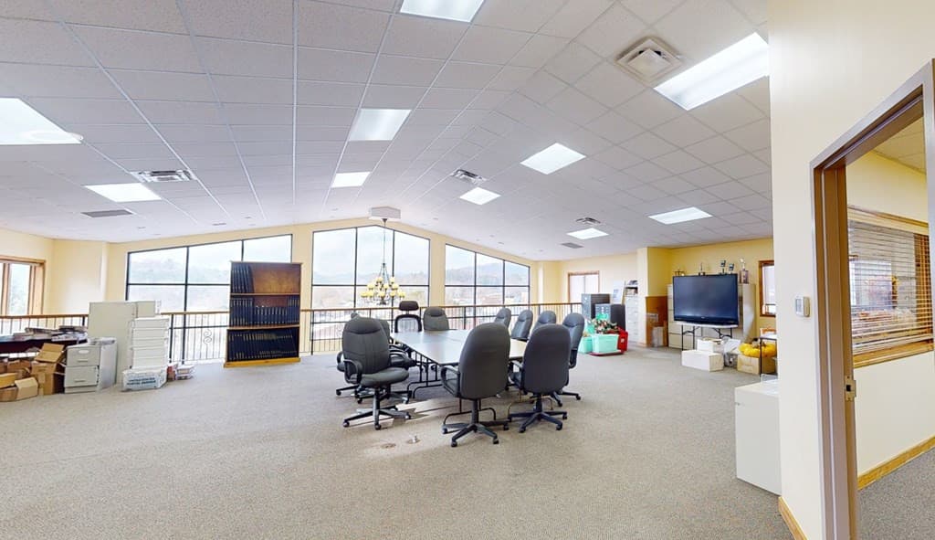 Commercial Sale at 89 Sycamore Street, Murphy, NC 28906, photo 12 of 33