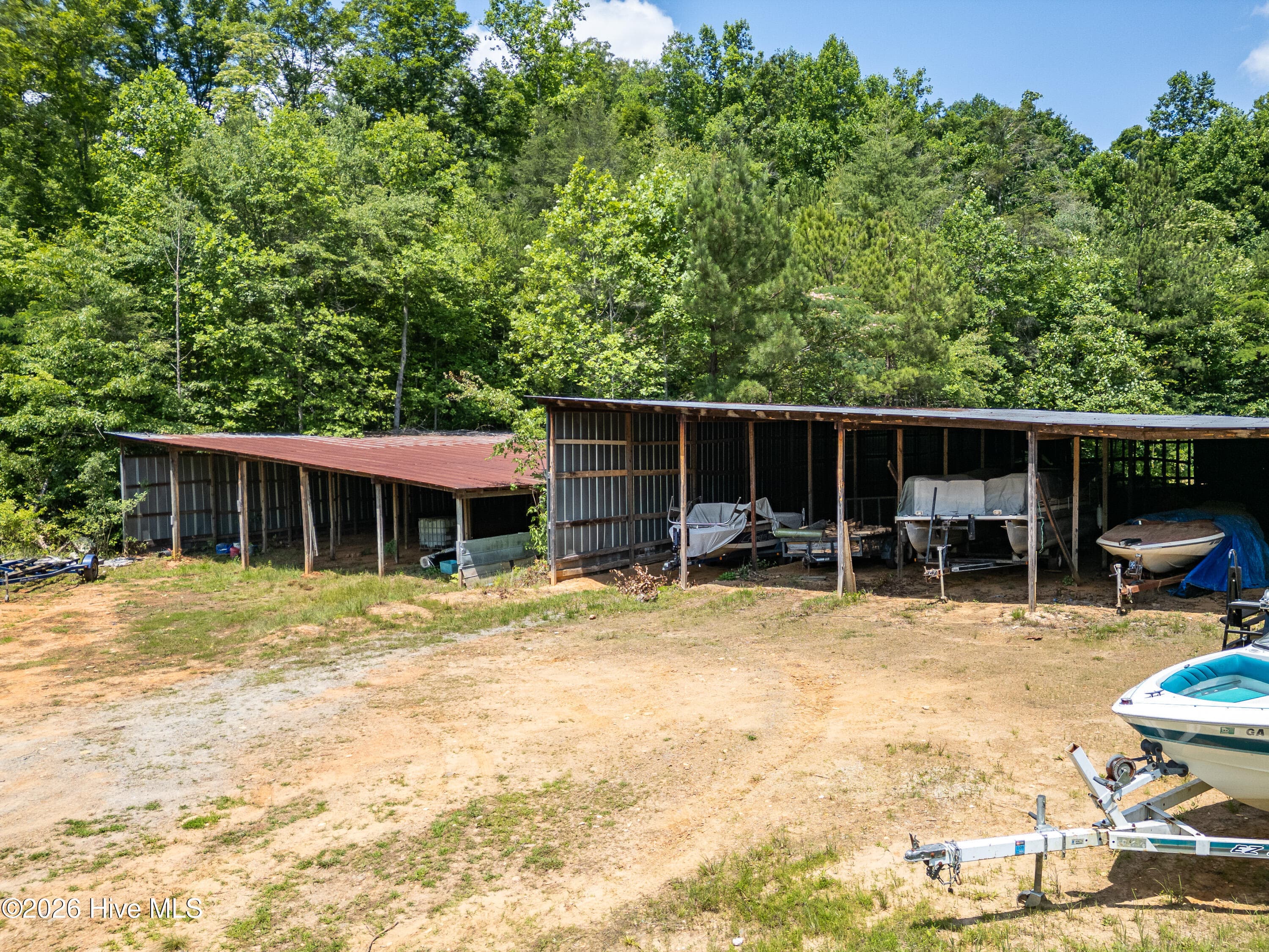 Business at 400 Harbor Cove Lane, Murphy, NC 28906, photo 15 of 37