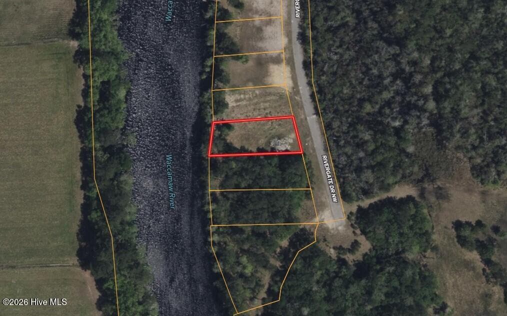 9922 Rivergate Drive NW, Ash, NC 28420