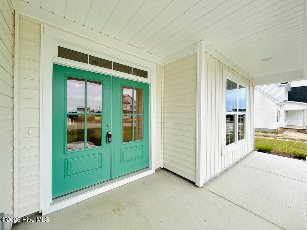 SIMILAR PHOTO - 818 Tupelo Tree Drive, Hubert, NC 28539
