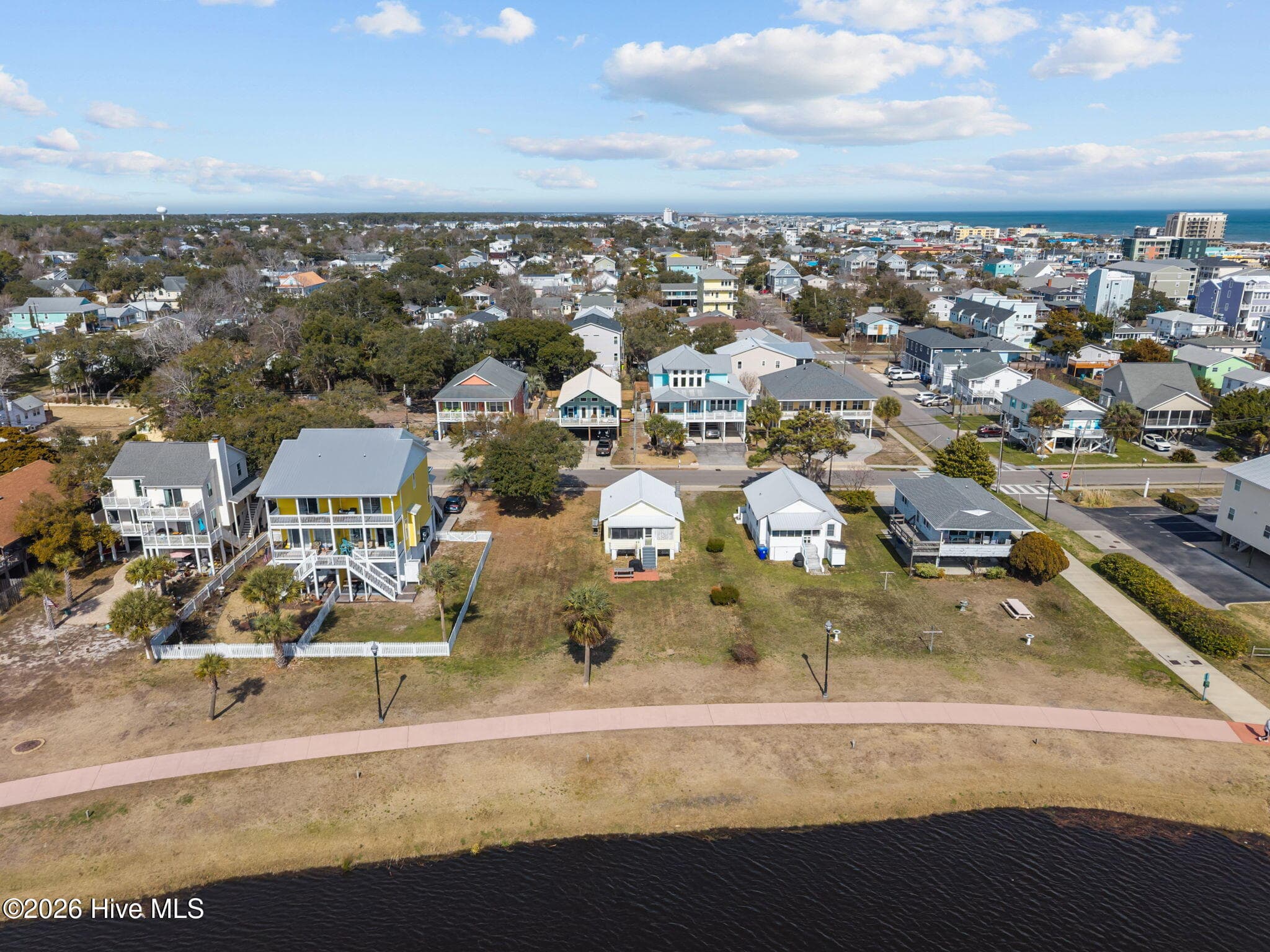 Single Family Residence at 305 Atlanta Avenue, Carolina Beach, NC 28428, photo 6 of 69