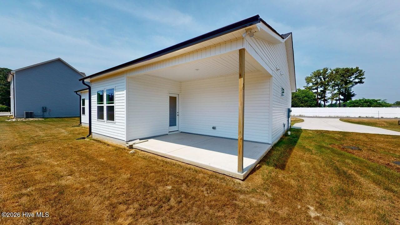 Single Family Residence at 102 Kendall Farms Drive, Goldsboro, NC 27534, photo 22 of 25