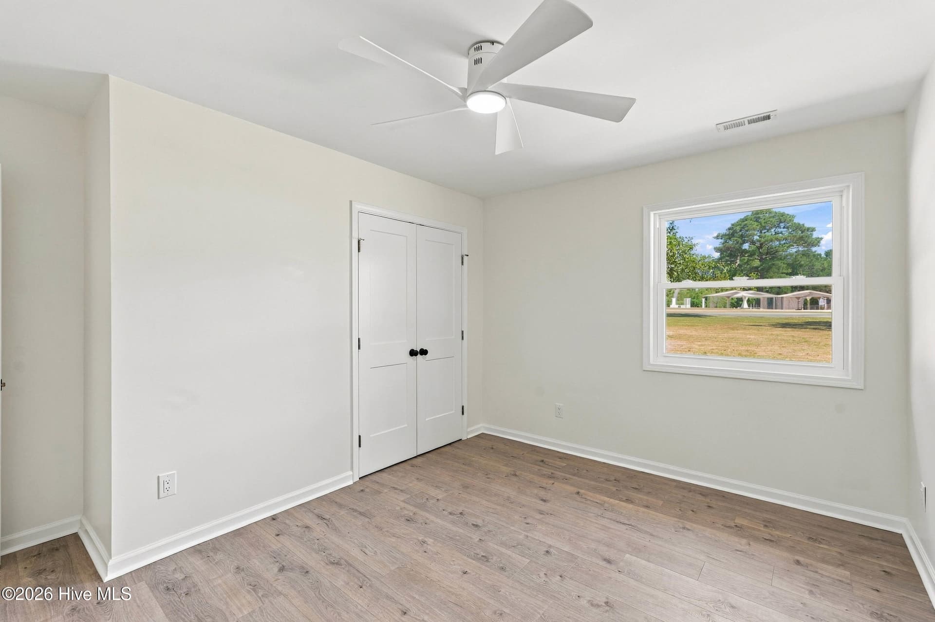 Single Family Residence at 564 Old Folkstone Road, Holly Ridge, NC 28445, photo 24 of 43