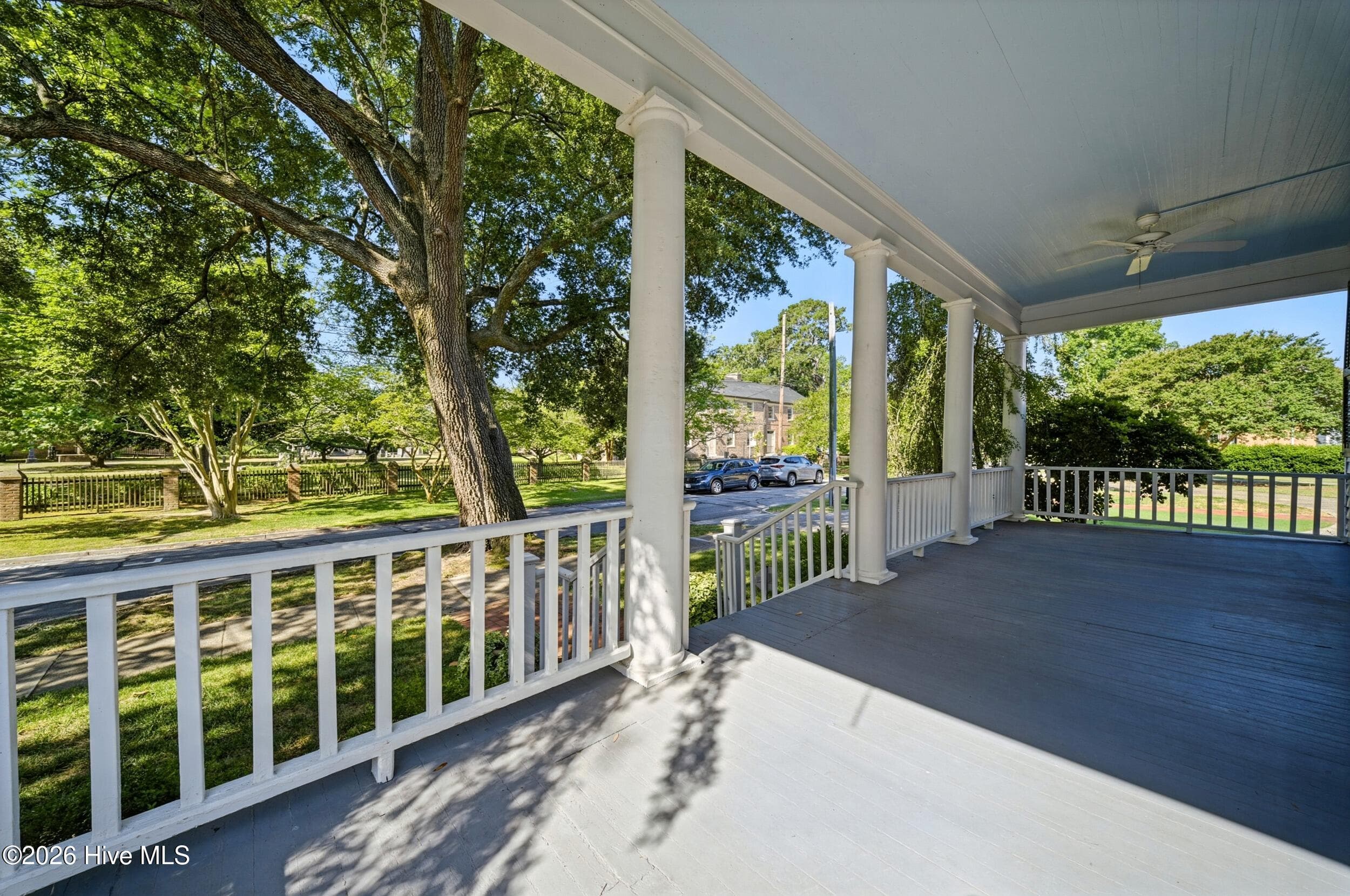 102 W Gale Street, Edenton, NC 27932