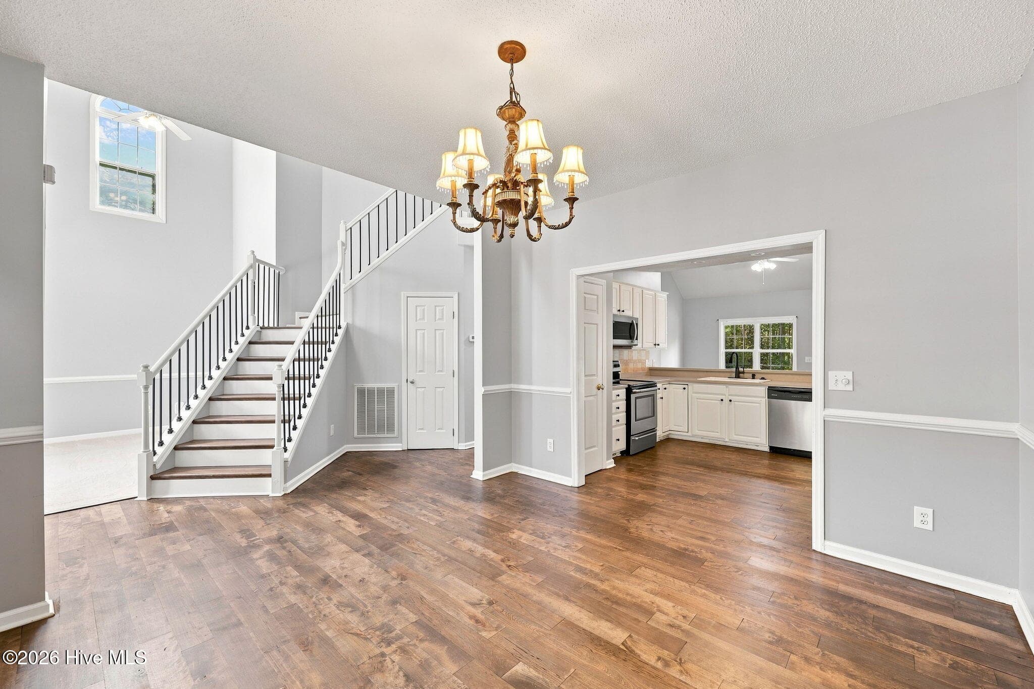 Single Family Residence at 1316 Devonshire Trail, Aberdeen, NC 28315, photo 18 of 88