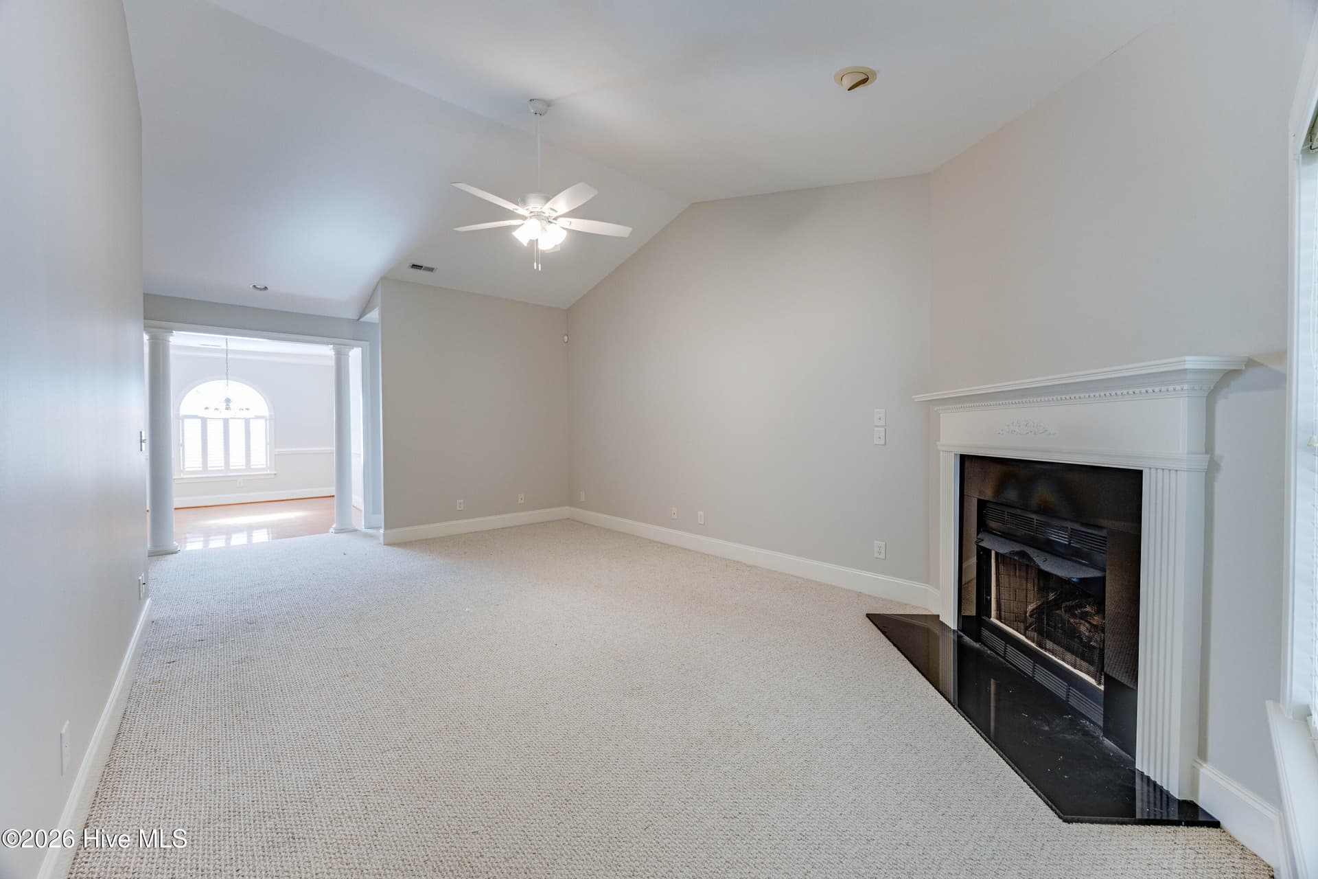 Single Family Residence at 207 Inda Way, Washington, NC 27889, photo 11 of 41