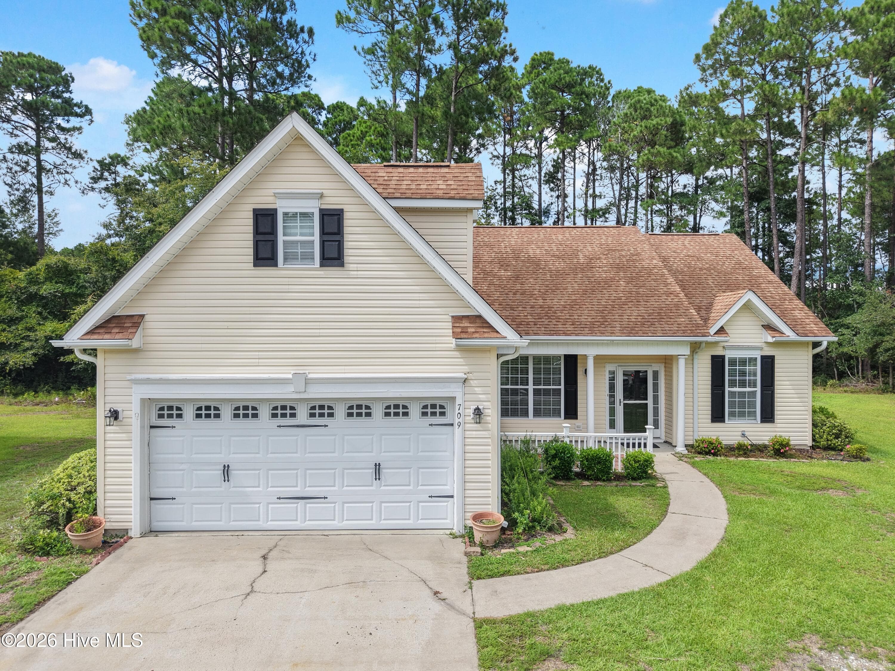 709 E Pipers Glen, Shallotte, NC 28470