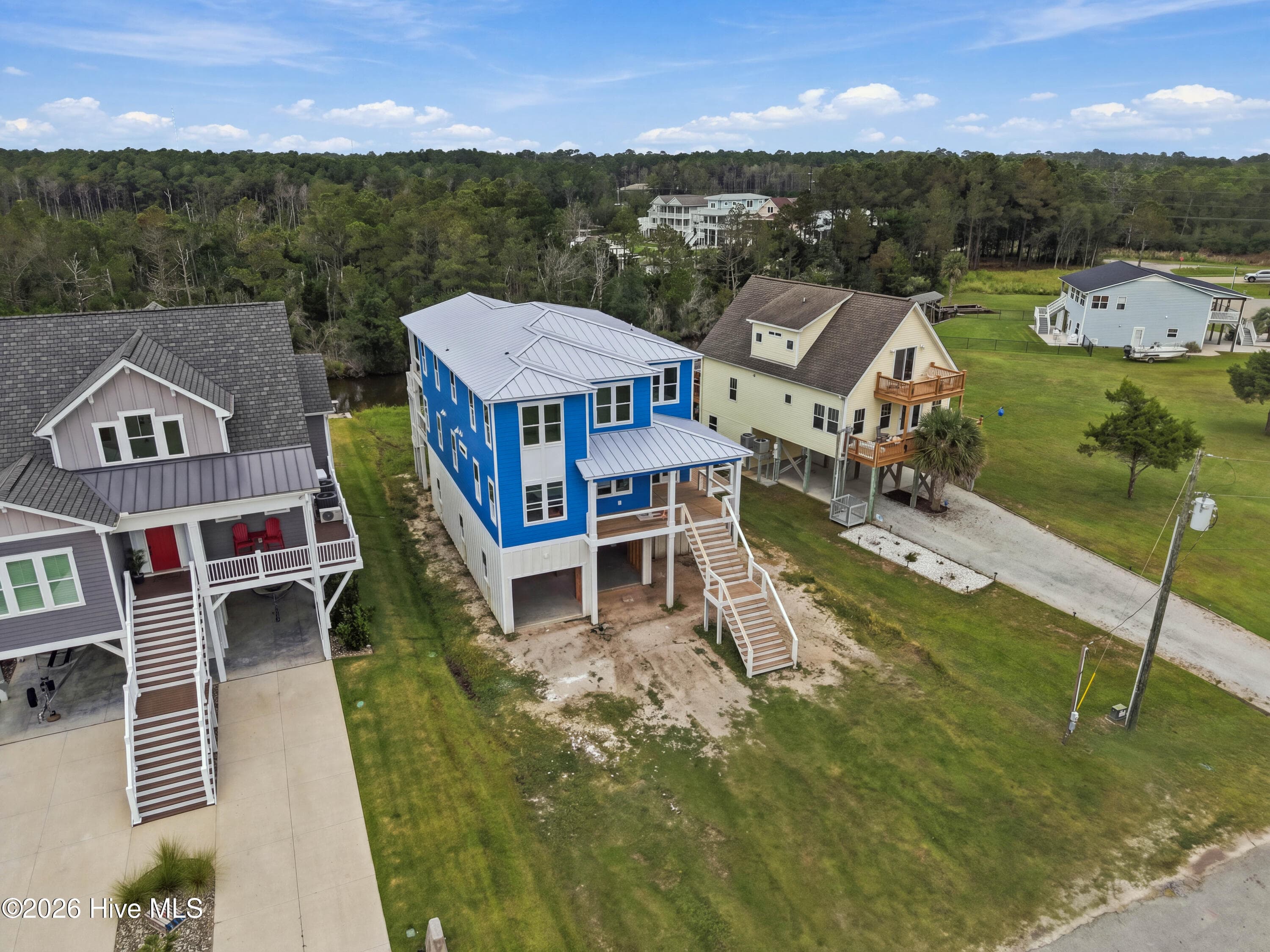 Single Family Residence at 136 Singleton Street, Sneads Ferry, NC 28460, photo 10 of 37