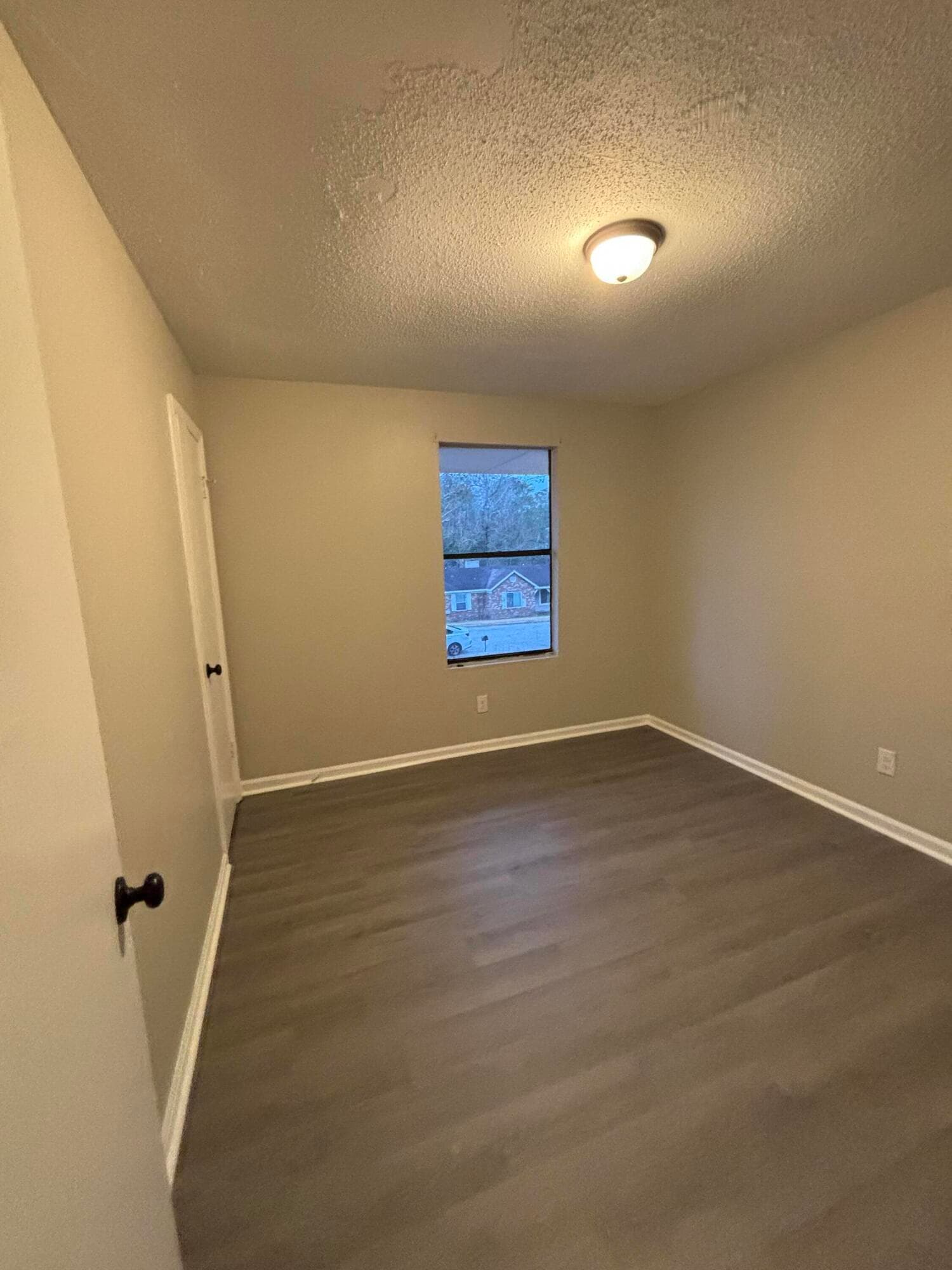 Single Family Residence at 2408 Friar Lane, Augusta, GA 30906, photo 6 of 12