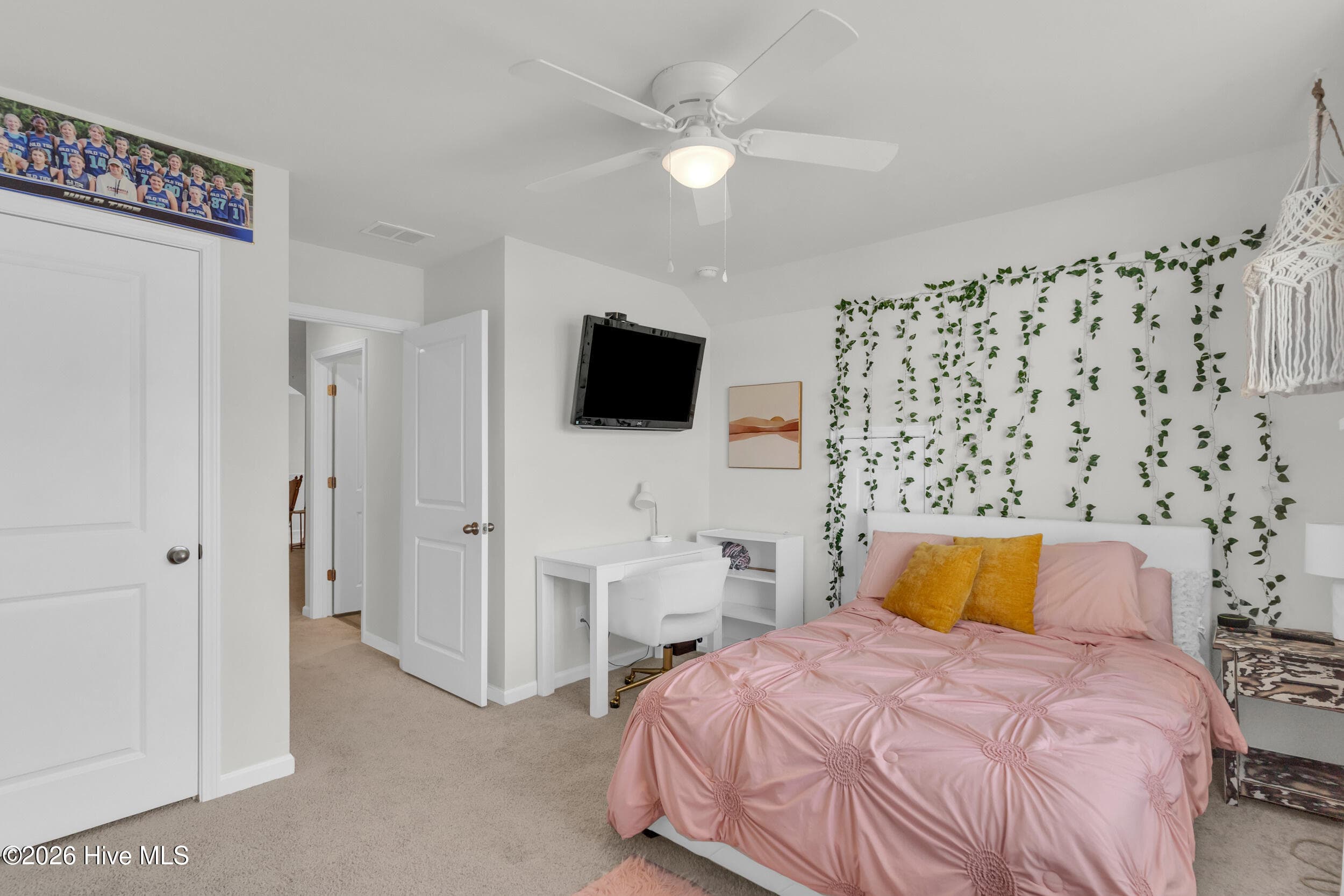 Single Family Residence at 1049 Burled Oak Rdg Lp SE, Bolivia, NC 28422, photo 36 of 83