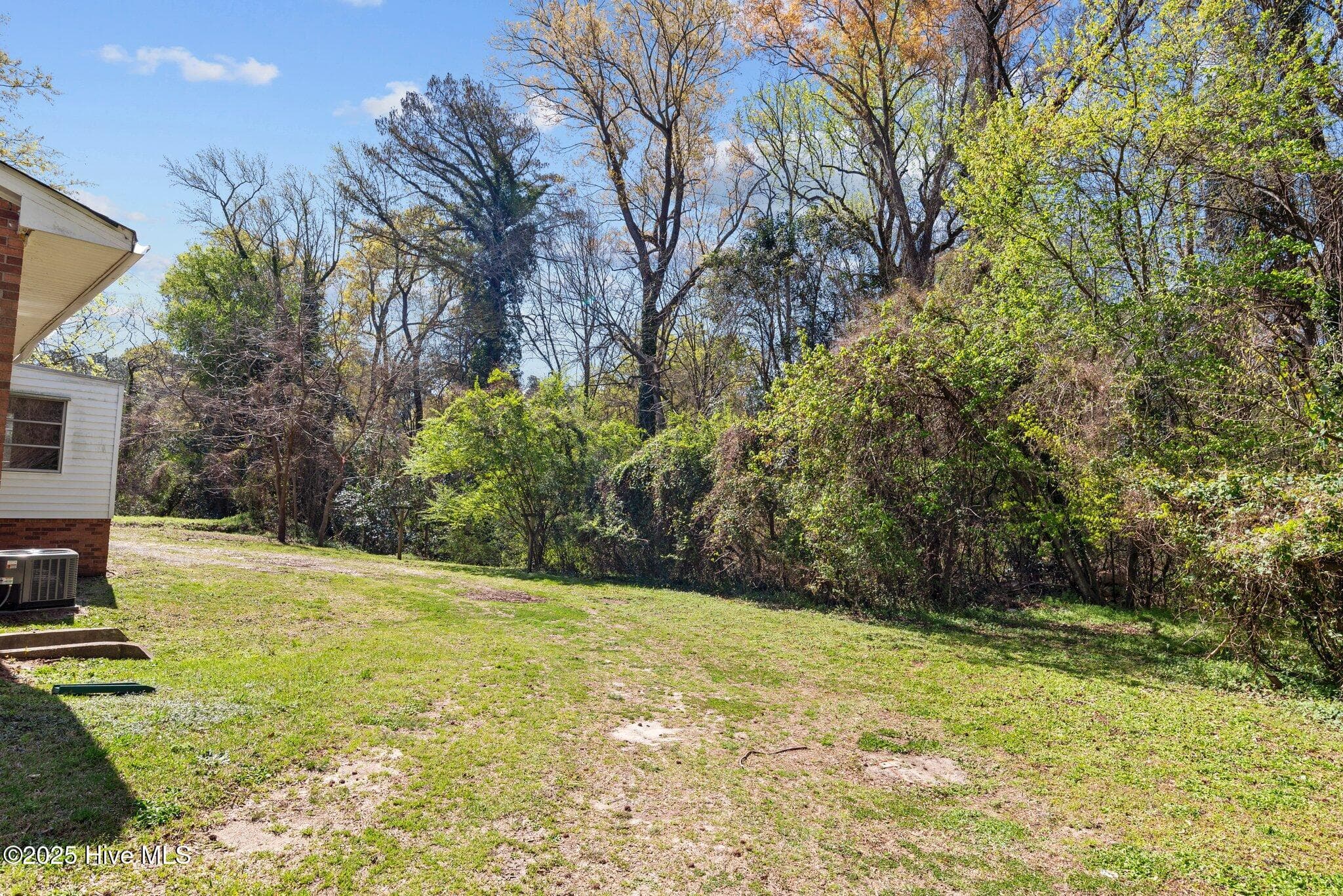 3630 E 10th Street, Greenville, NC 27858