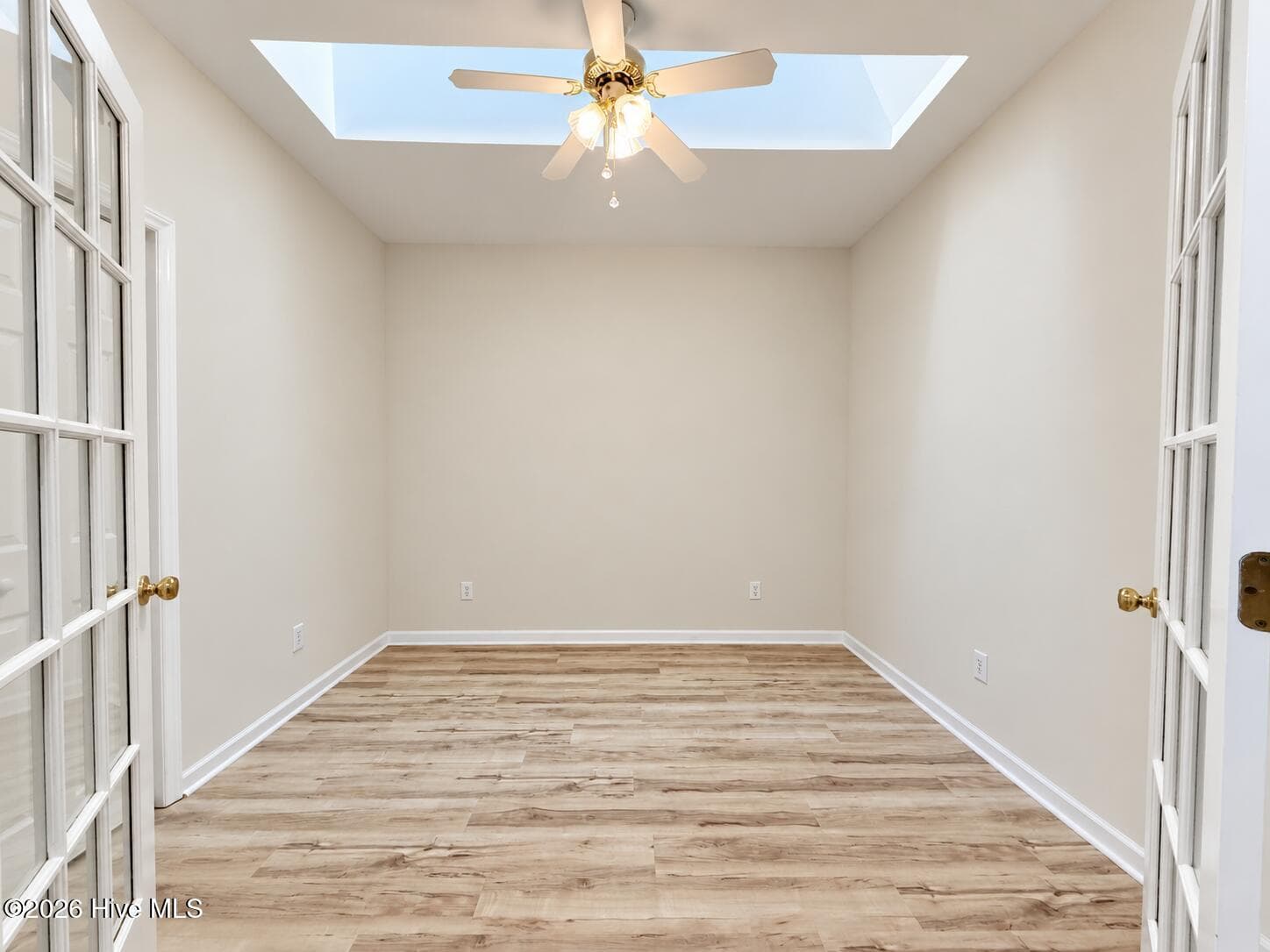 Townhouse at 1017 Avenshire Circle, Wilmington, NC 28412, photo 11 of 37