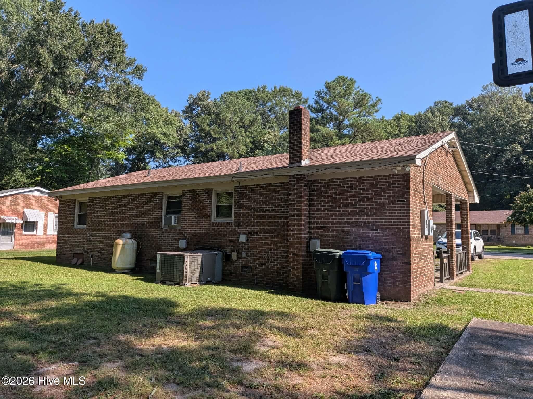 Single Family Residence at 216 E Troy Street E, Ahoskie, NC 27910, photo 32 of 32