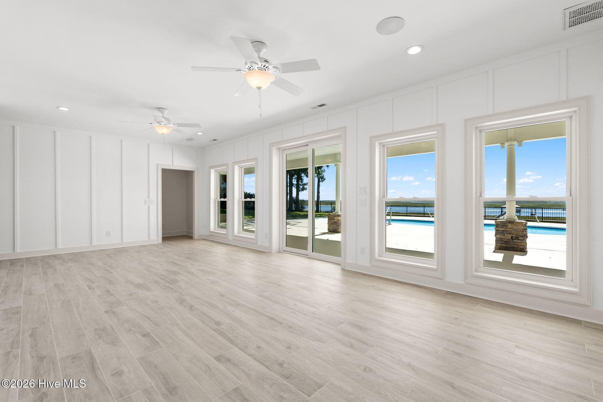 Single Family Residence at 1324 Harbour Watch SW, Calabash, NC 28467, photo 74 of 164