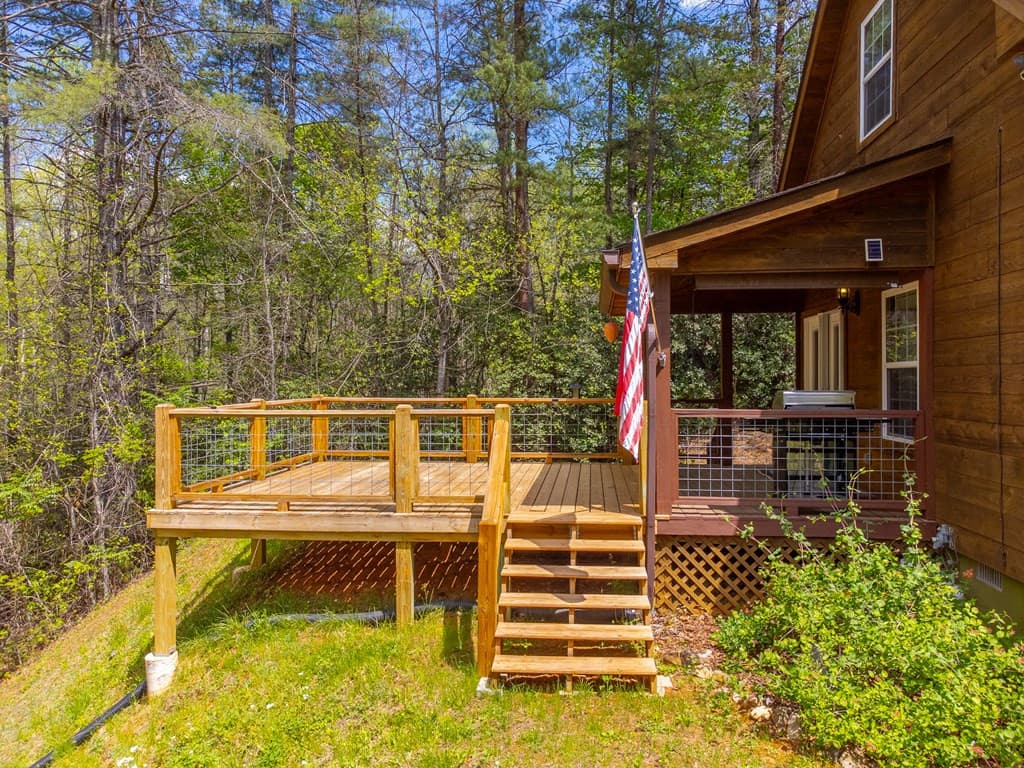 Single Family Residence at 138 Hubbell Lane, Robbinsville, NC 28771, photo 6 of 63