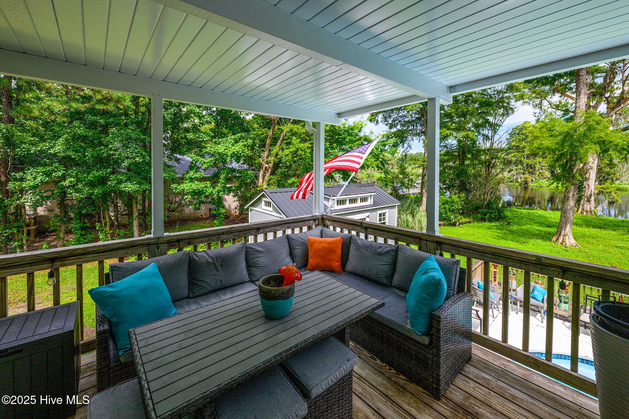Single Family Residence at 210 Gangplank Road, New Bern, NC 28562, photo 30 of 86