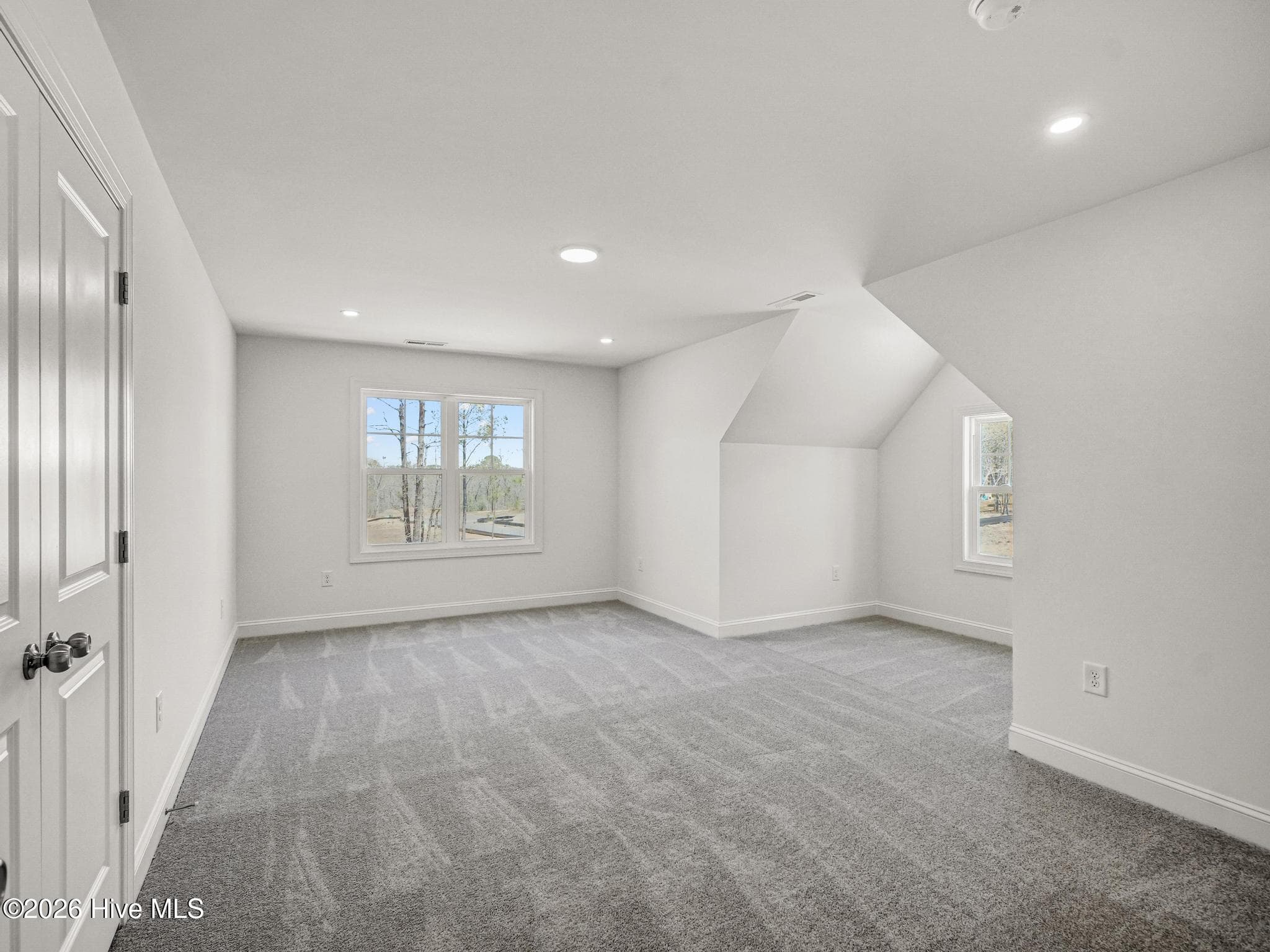 809 Blue Bird Drive, Vass, NC 28394