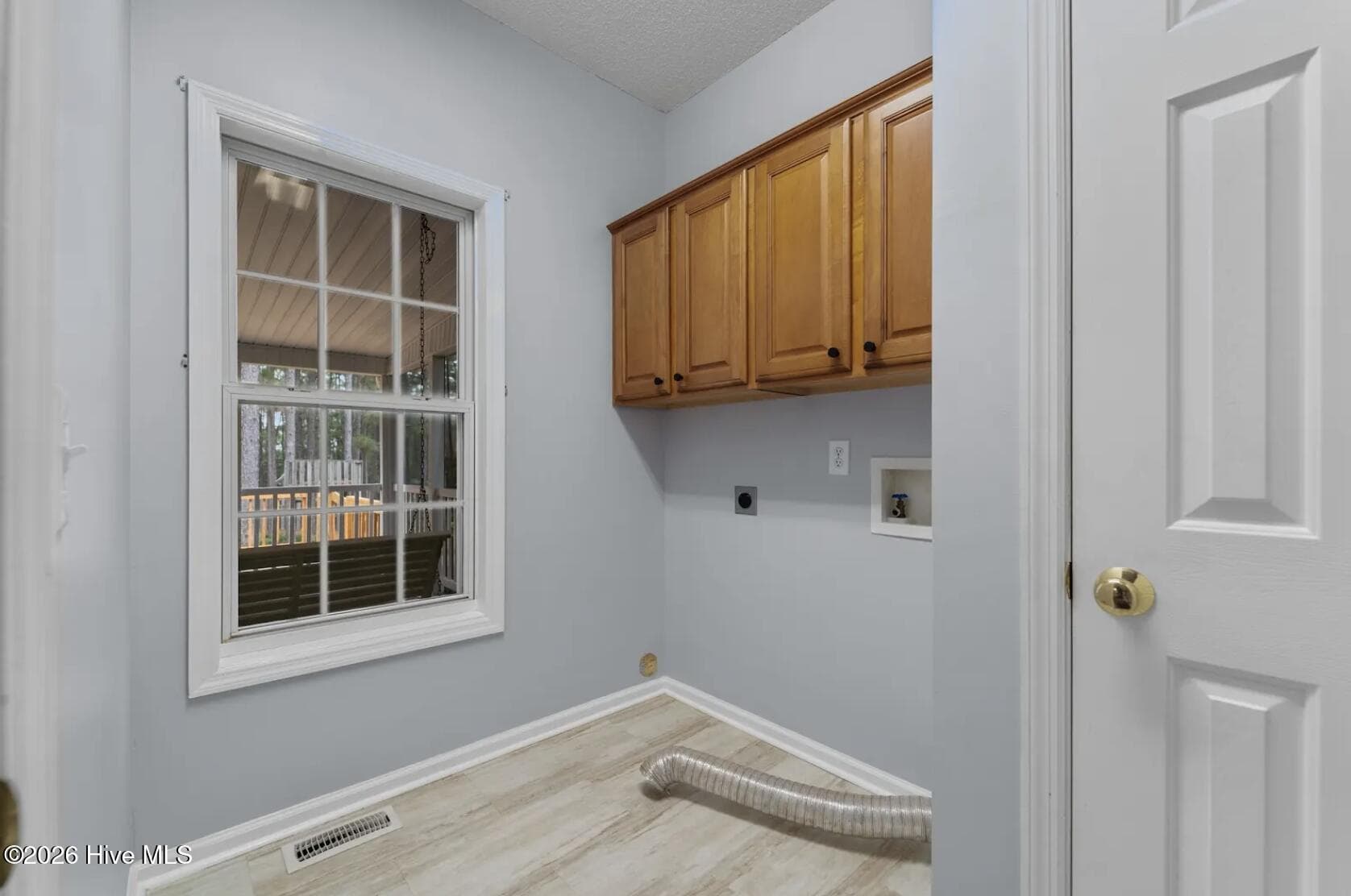 Laundry Room - 1316 Devonshire Trail, Aberdeen, NC 28315