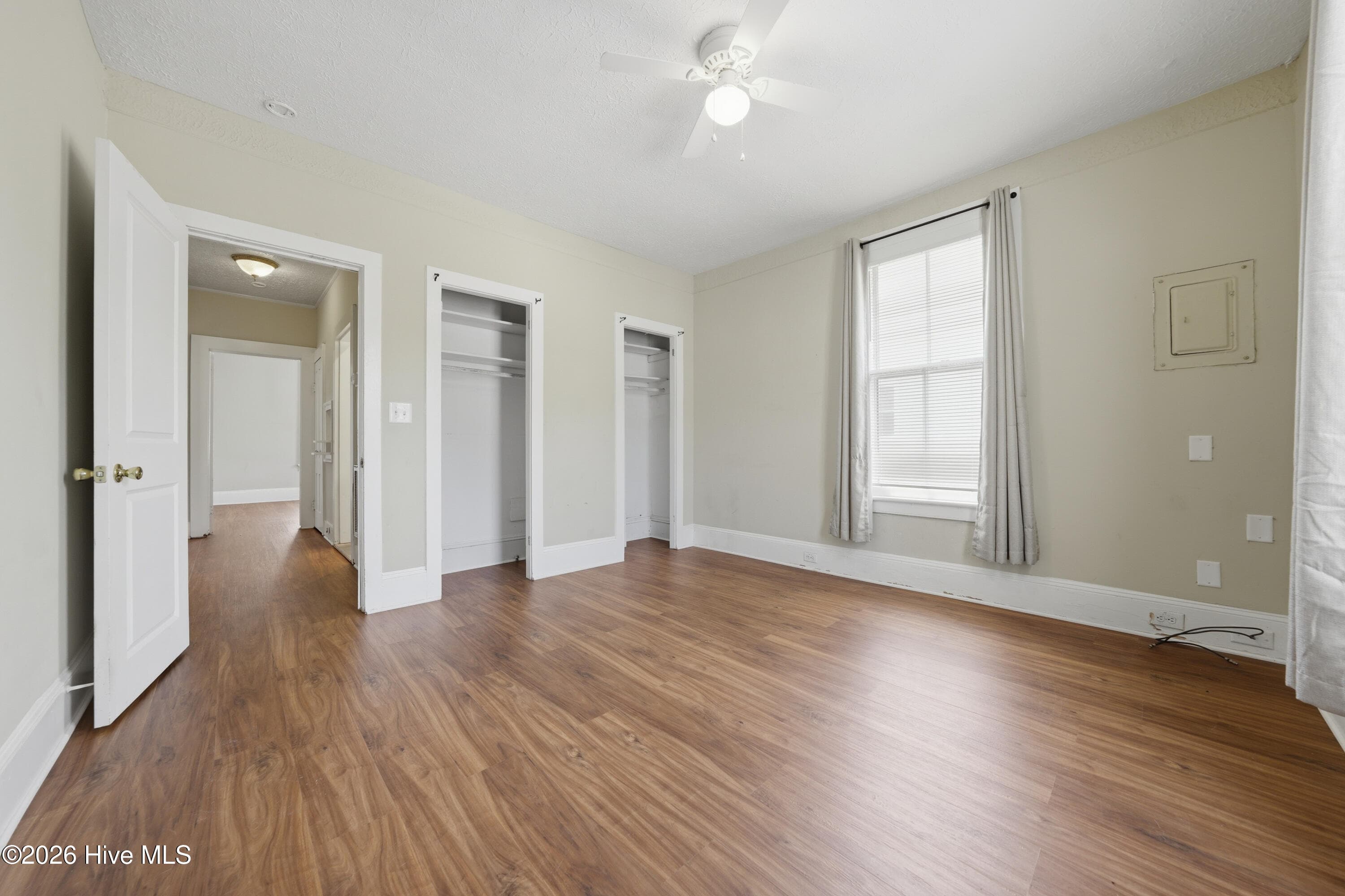 Single Family Residence at 2055 Washington Street, Wilmington, NC 28401, photo 14 of 28