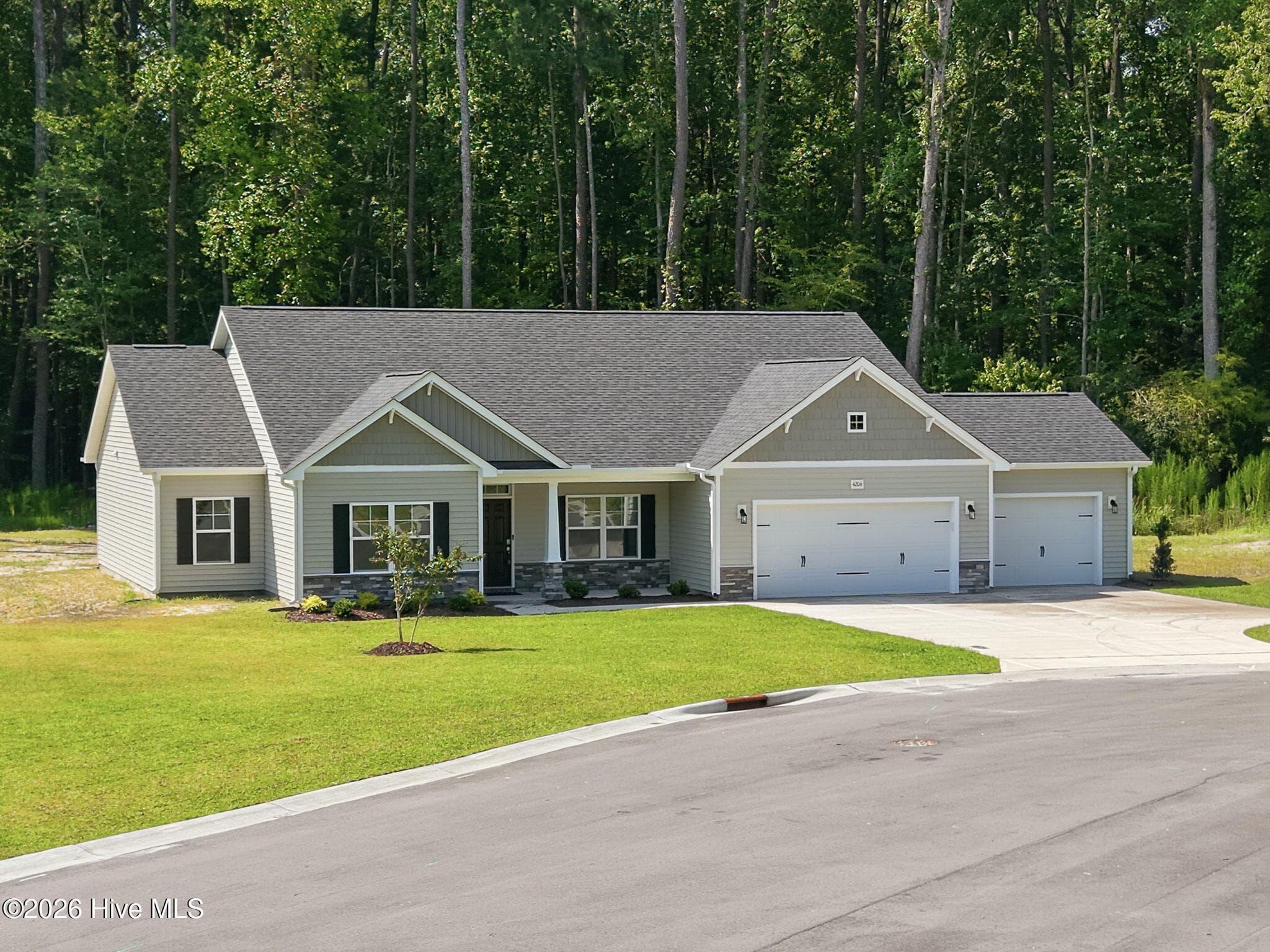 Single Family Residence at 4206 Tinsley Court, Ayden, NC 28513, photo 10 of 69