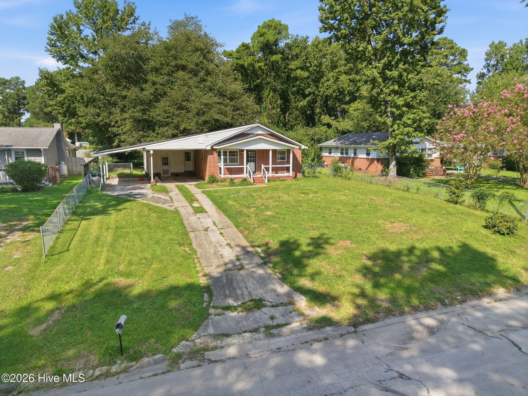 Single Family Residence at 103 Arthur Court, Jacksonville, NC 28546, photo 7 of 49