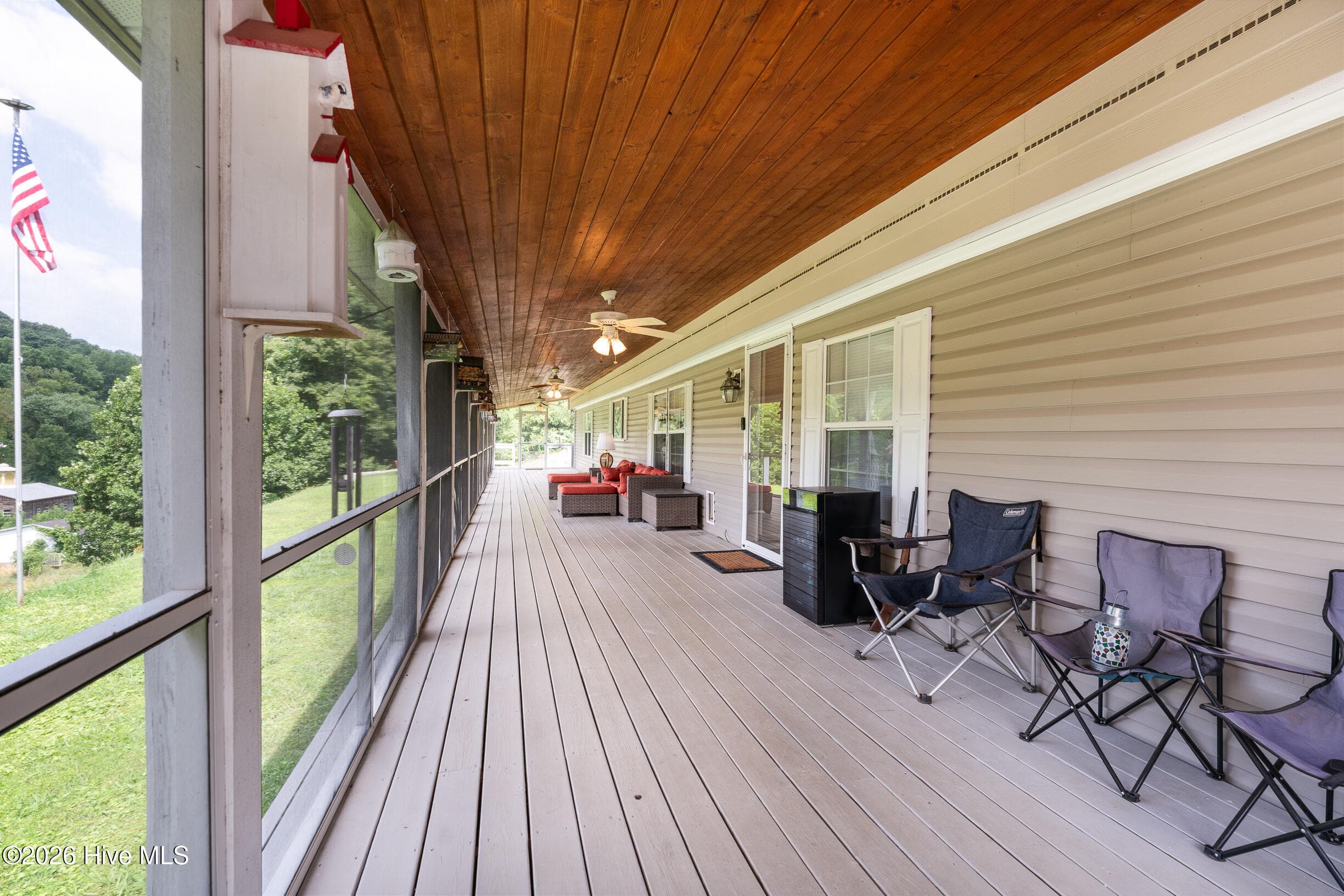 Manufactured Home at 4122 Fairview Road, Andrews, NC 28901, photo 8 of 51