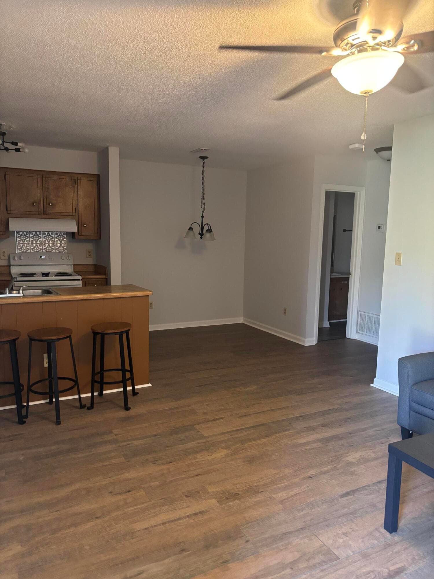 Duplex at 2412 Antebellum Drive A, Augusta, GA 30906, photo 3 of 8