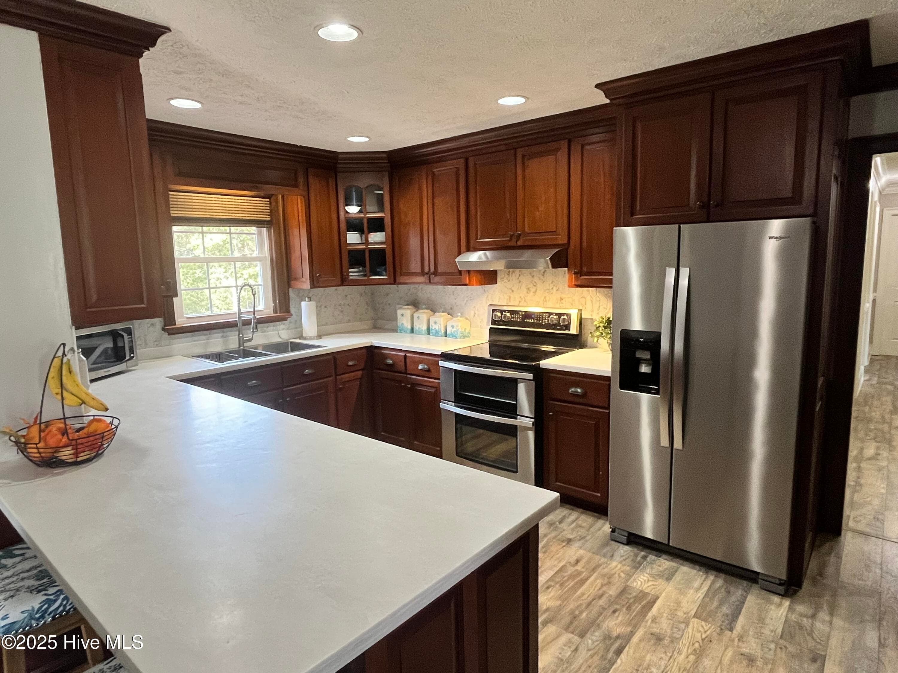Single Family Residence at 842 Love Mill Road, Whiteville, NC 28472, photo 3 of 3