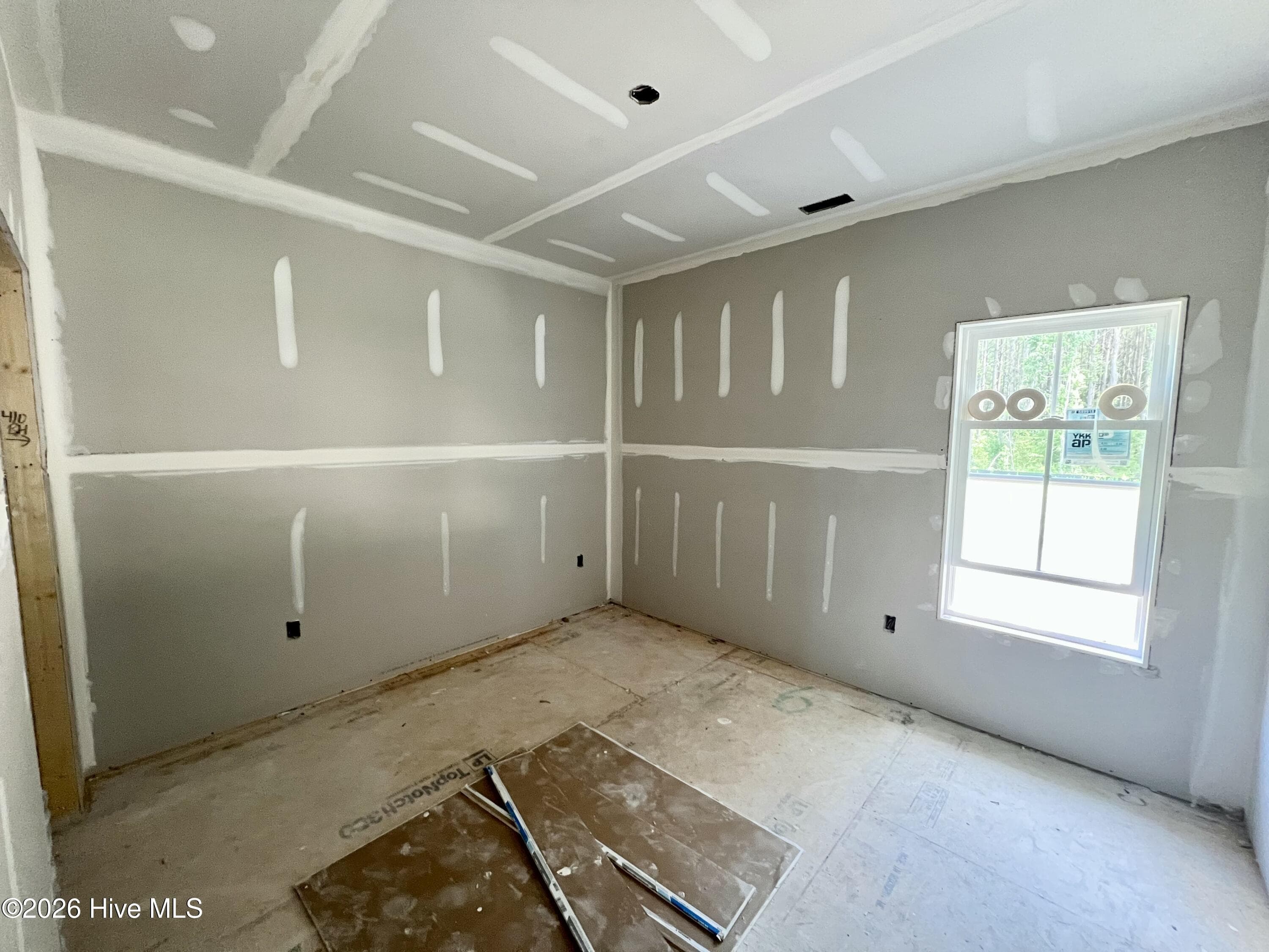 Single Family Residence at 207 Hillstead Way, Smithfield, NC 27577, photo 170 of 320
