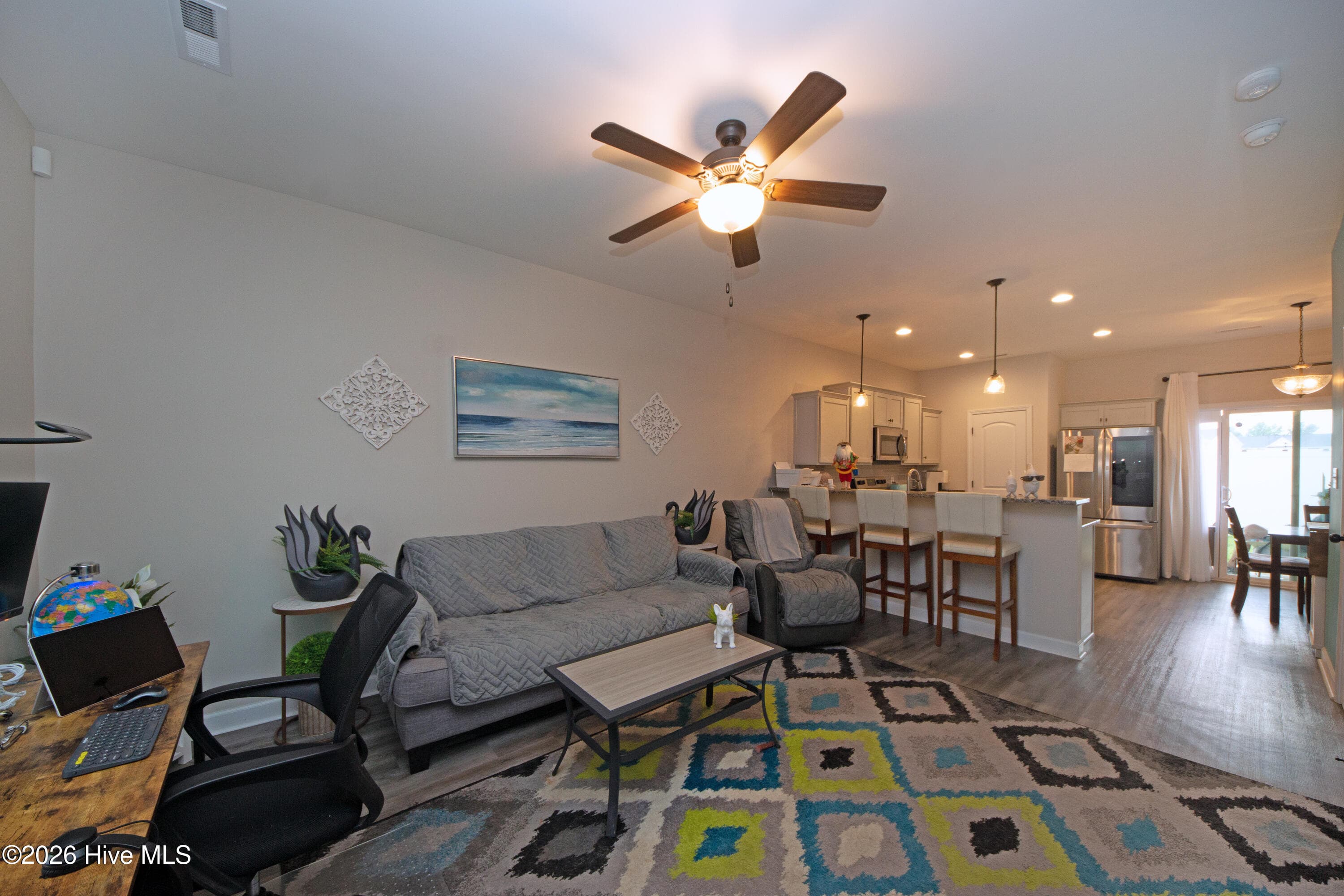 Townhouse at 7 Catalina Circle, Swansboro, NC 28584, photo 10 of 41