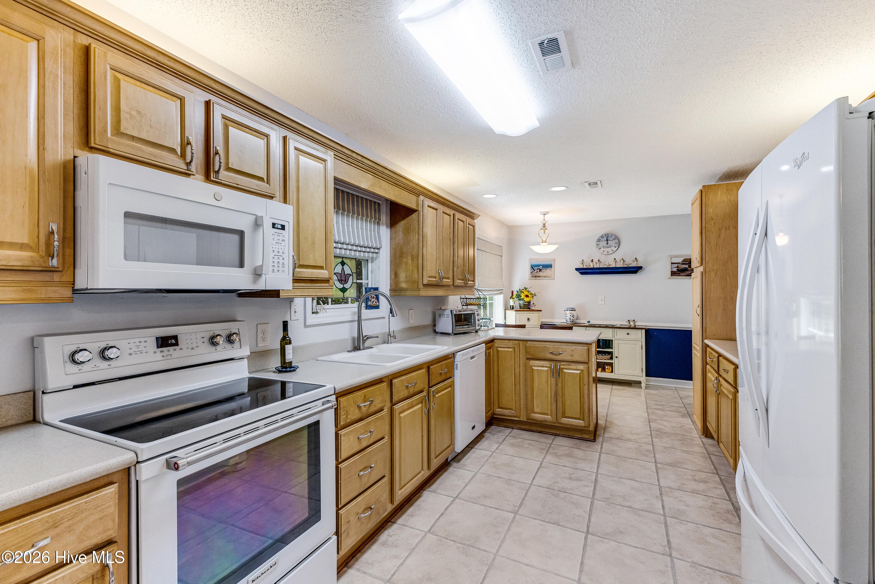 Single Family Residence at 33 Calabash Drive, Carolina Shores, NC 28467, Carolina Shores, photo 13 of 54