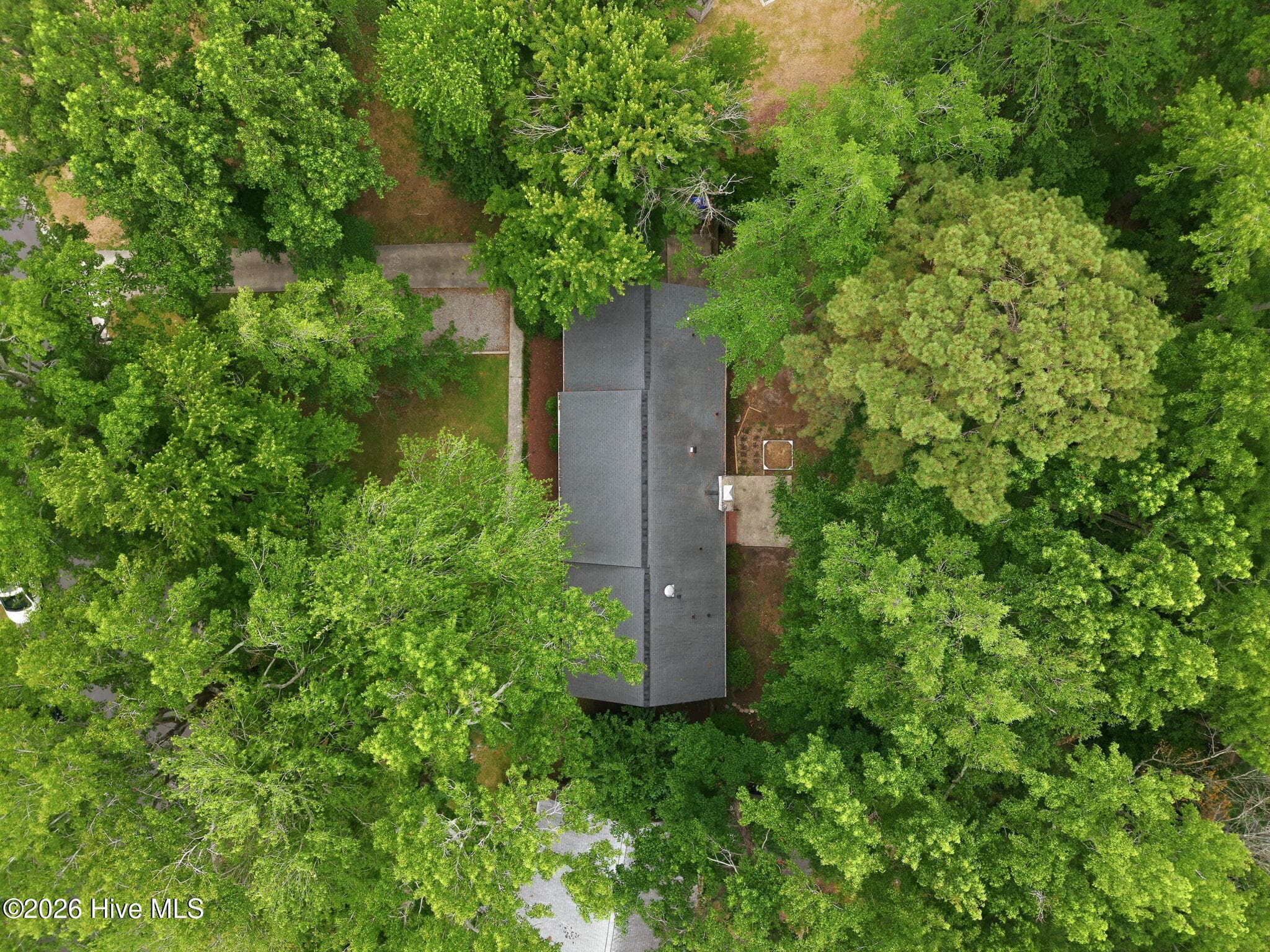 Single Family Residence at 103 Greenwood Drive, Greenville, NC 27834, photo 6 of 41