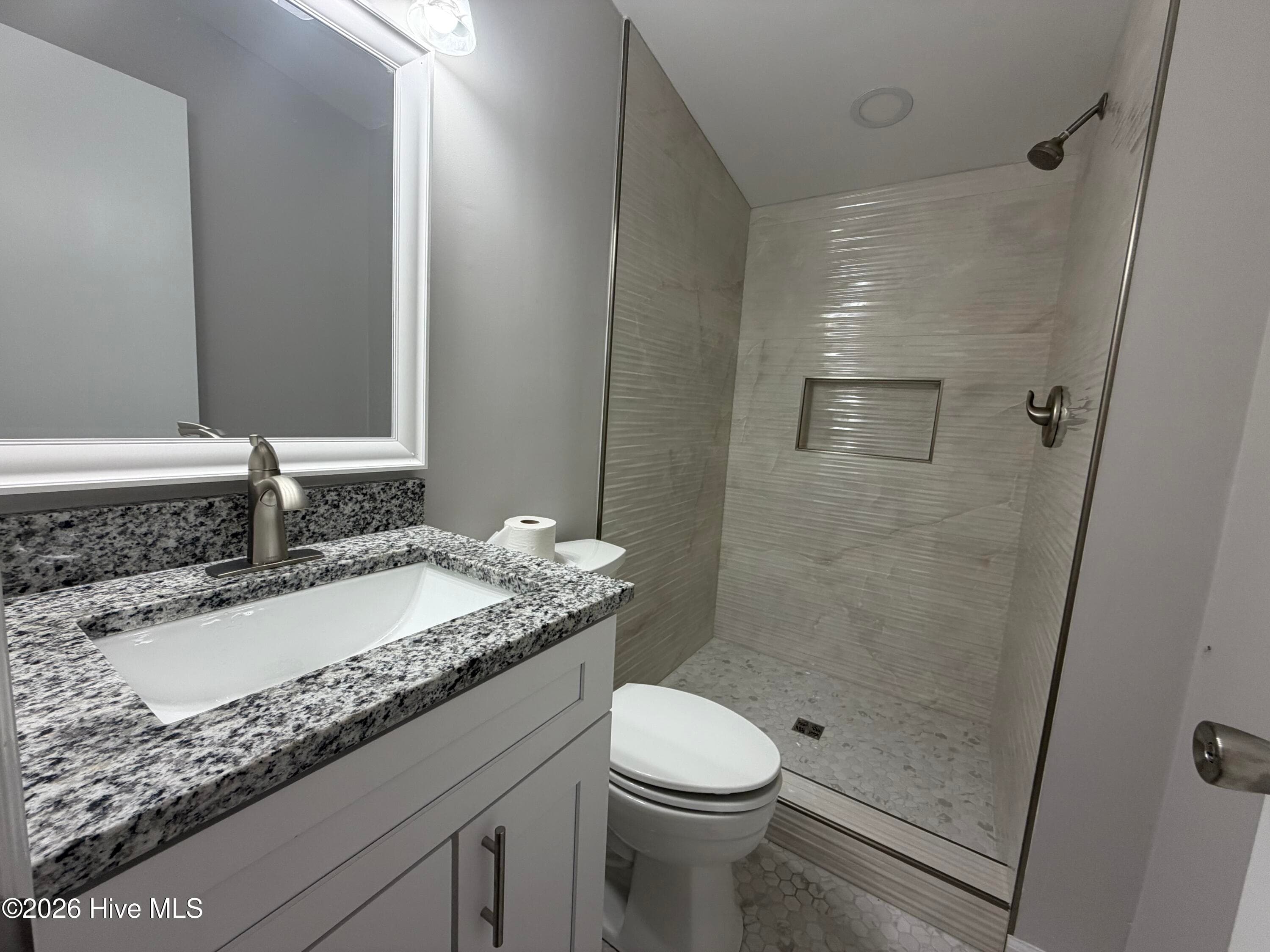 Hall bath with walk in shower - 1894 Creek Road, Girard, GA 30426