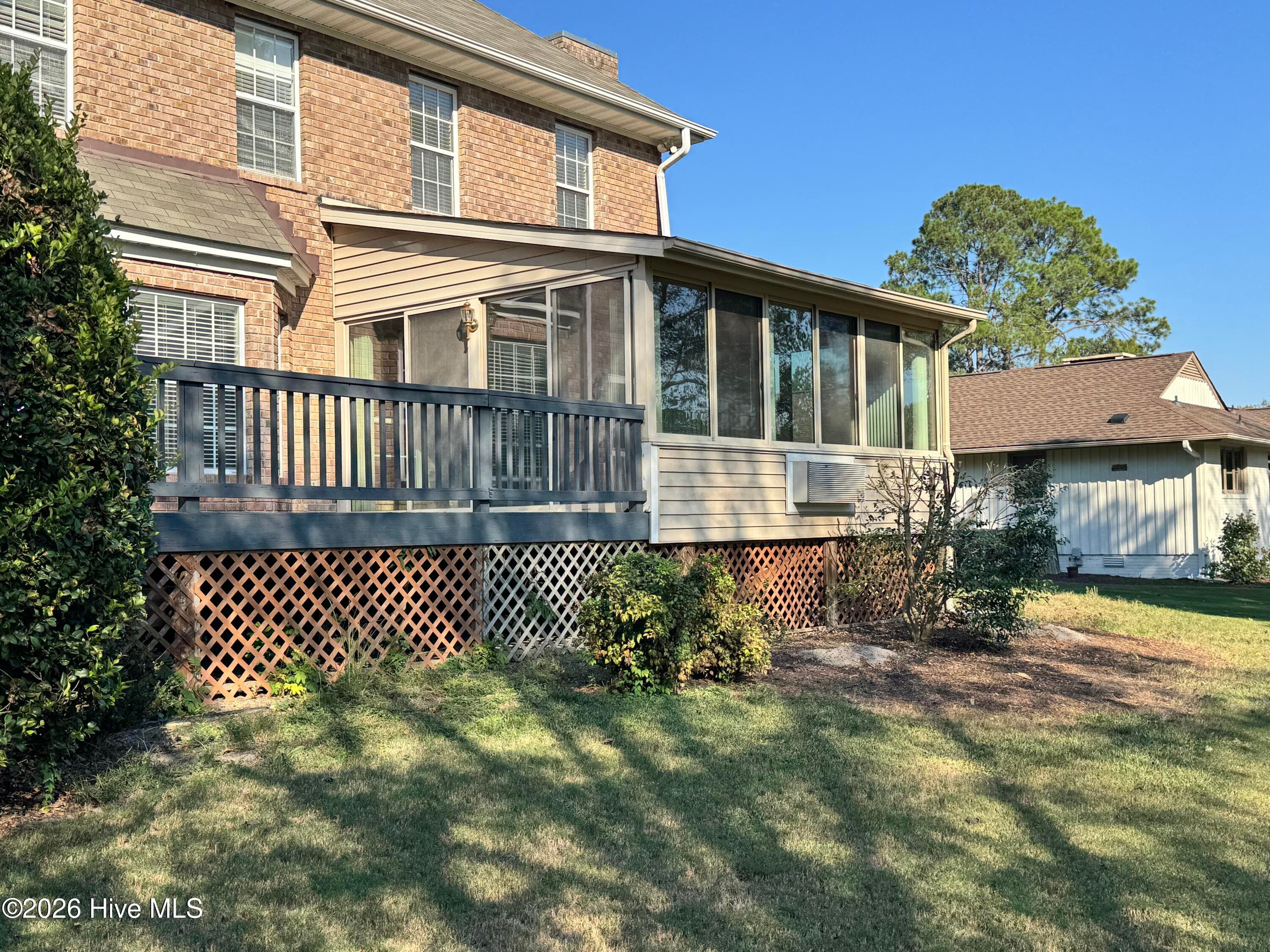 Single Family Residence at 4808 Wimbledon Court N, Wilson, NC 27896, photo 8 of 63