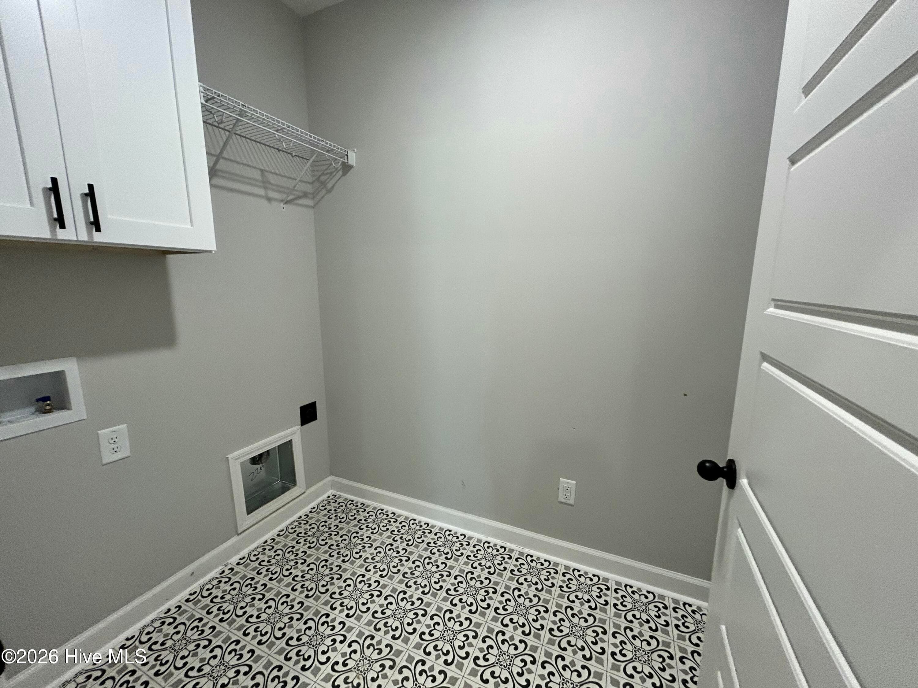 Single Family Residence at 3763 Huntcliff Drive, La Grange, NC 28551, photo 14 of 30