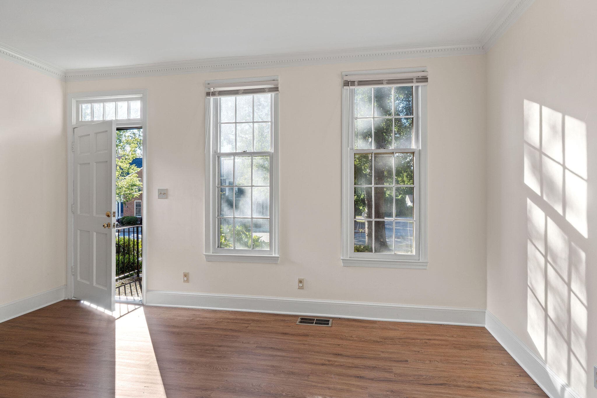 Condominium at 385 Folkstone Circle, Augusta, GA 30907, photo 2 of 52