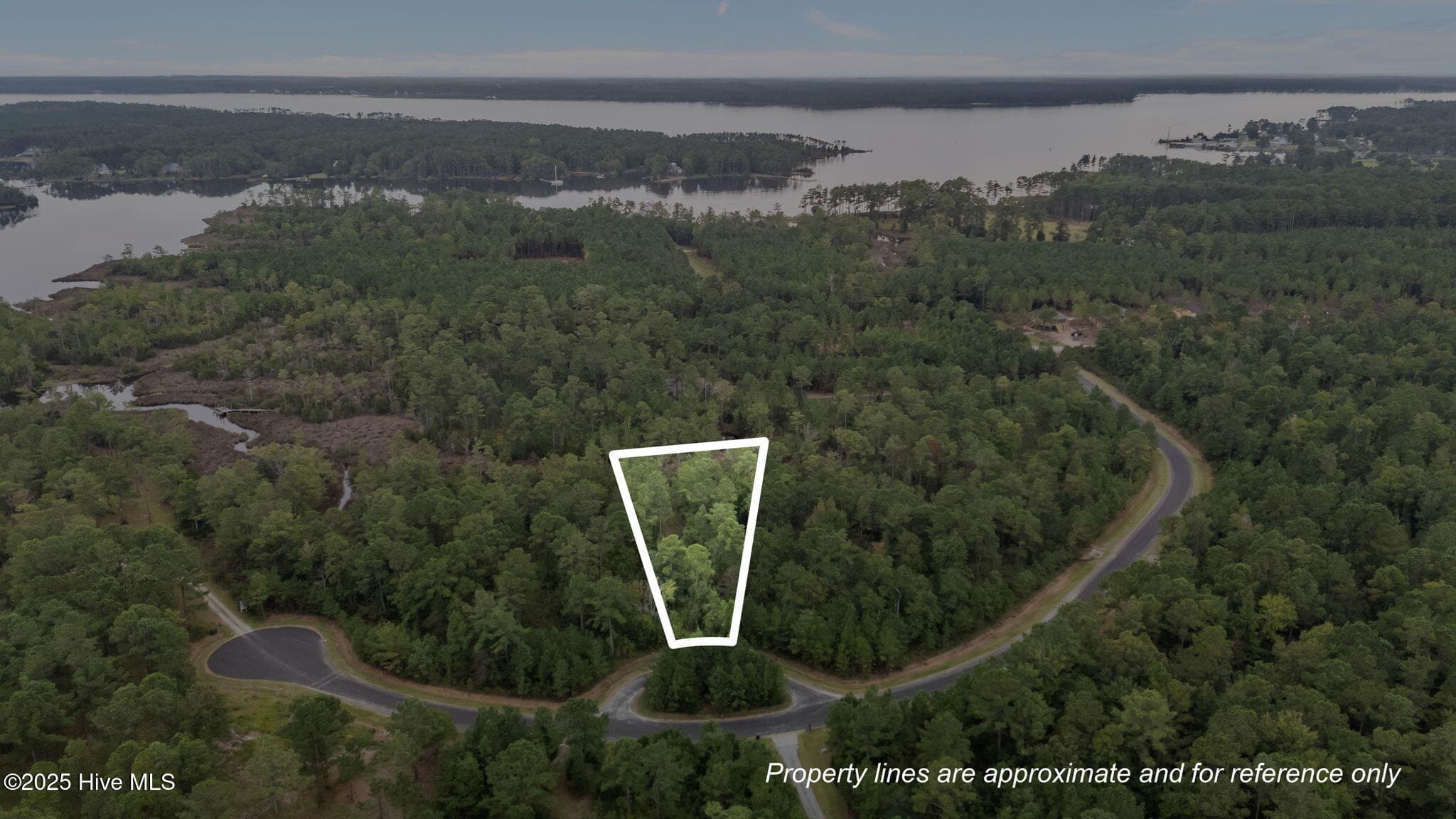 214 Shell Castle Lane, Vandemere, NC 28587