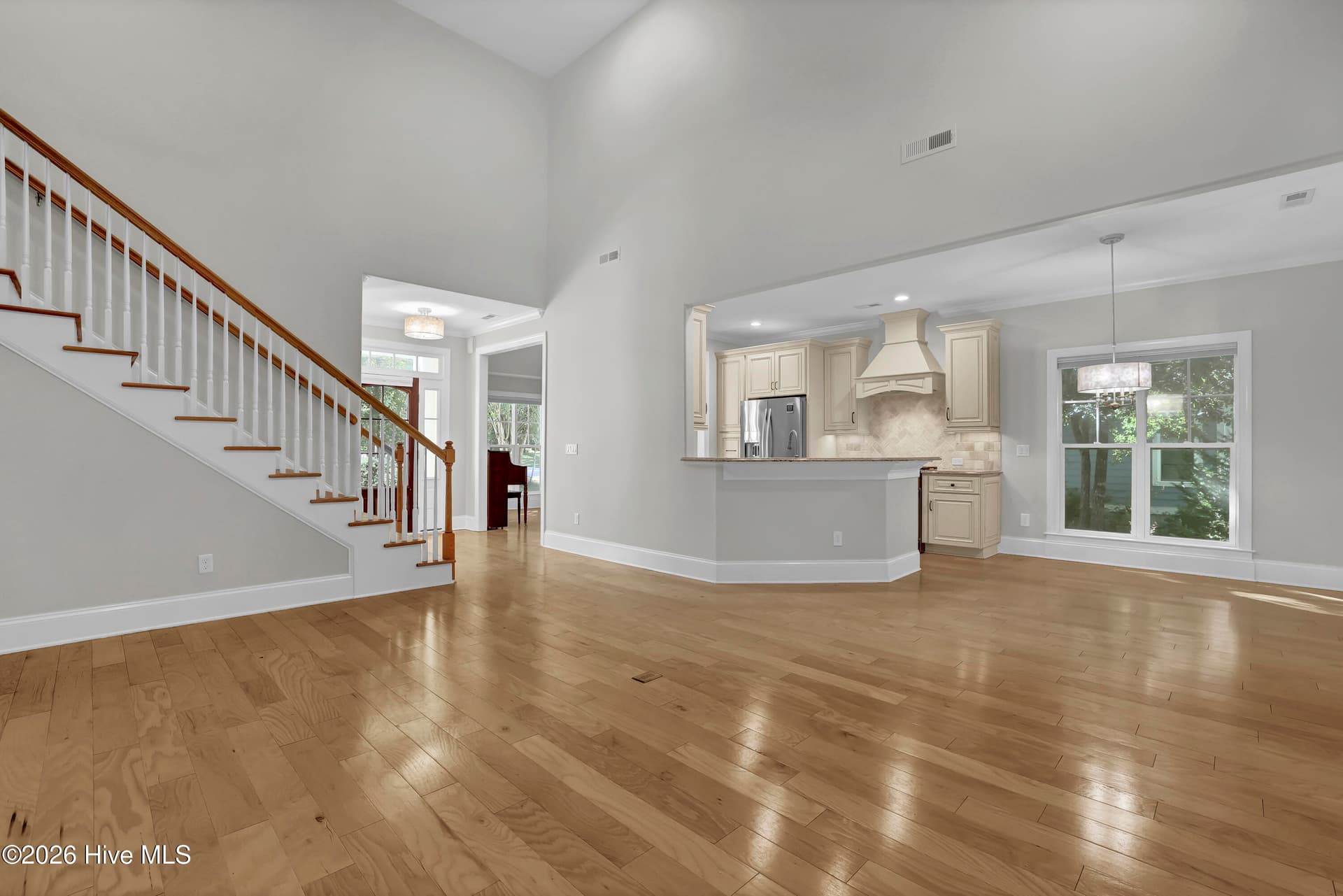 Single Family Residence at 115 Canvasback Point, Hampstead, NC 28443, photo 6 of 39