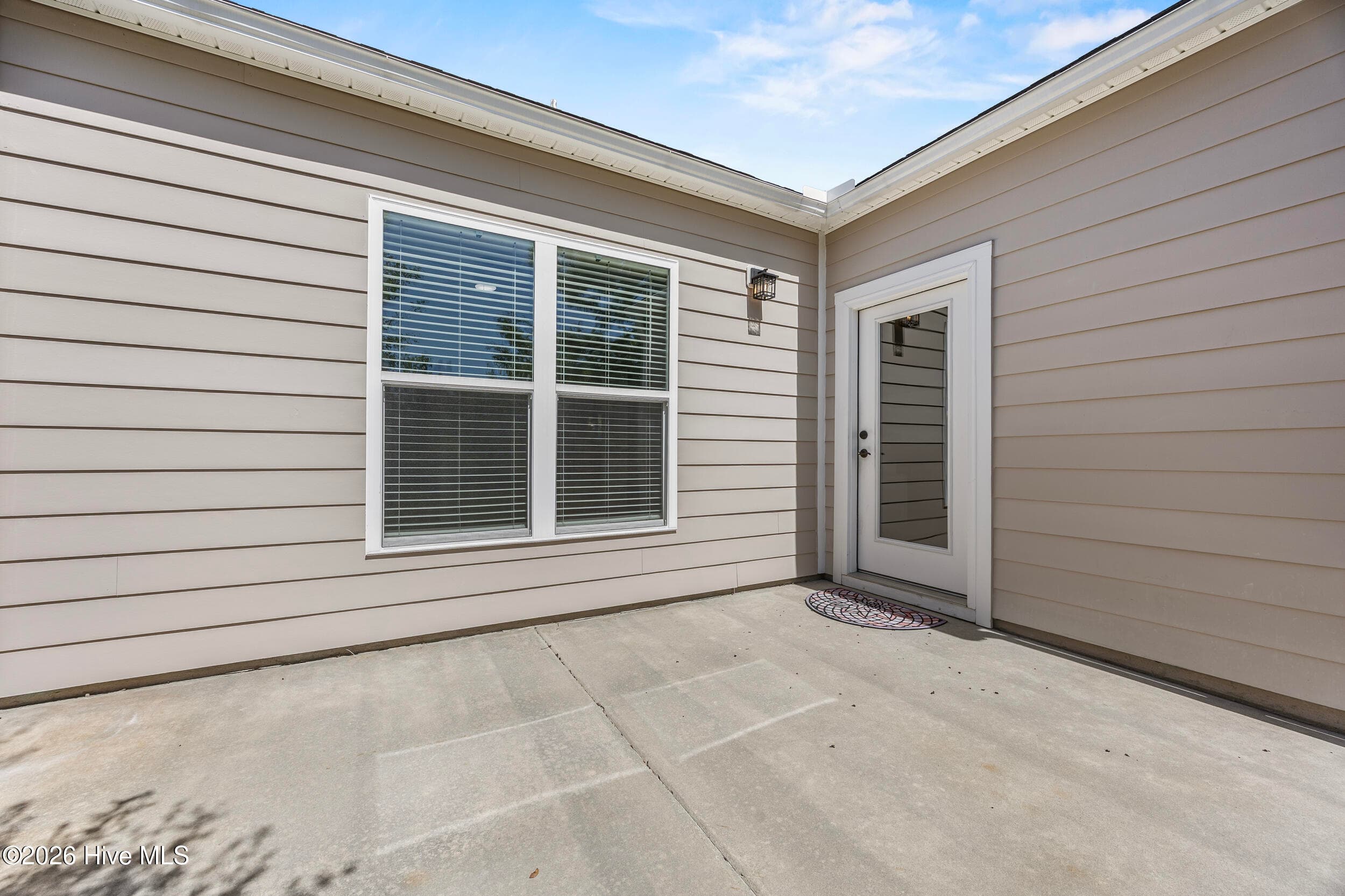 Single Family Residence at 3708 Old Sand Mine Drive, Wilmington, NC 28412, photo 32 of 43