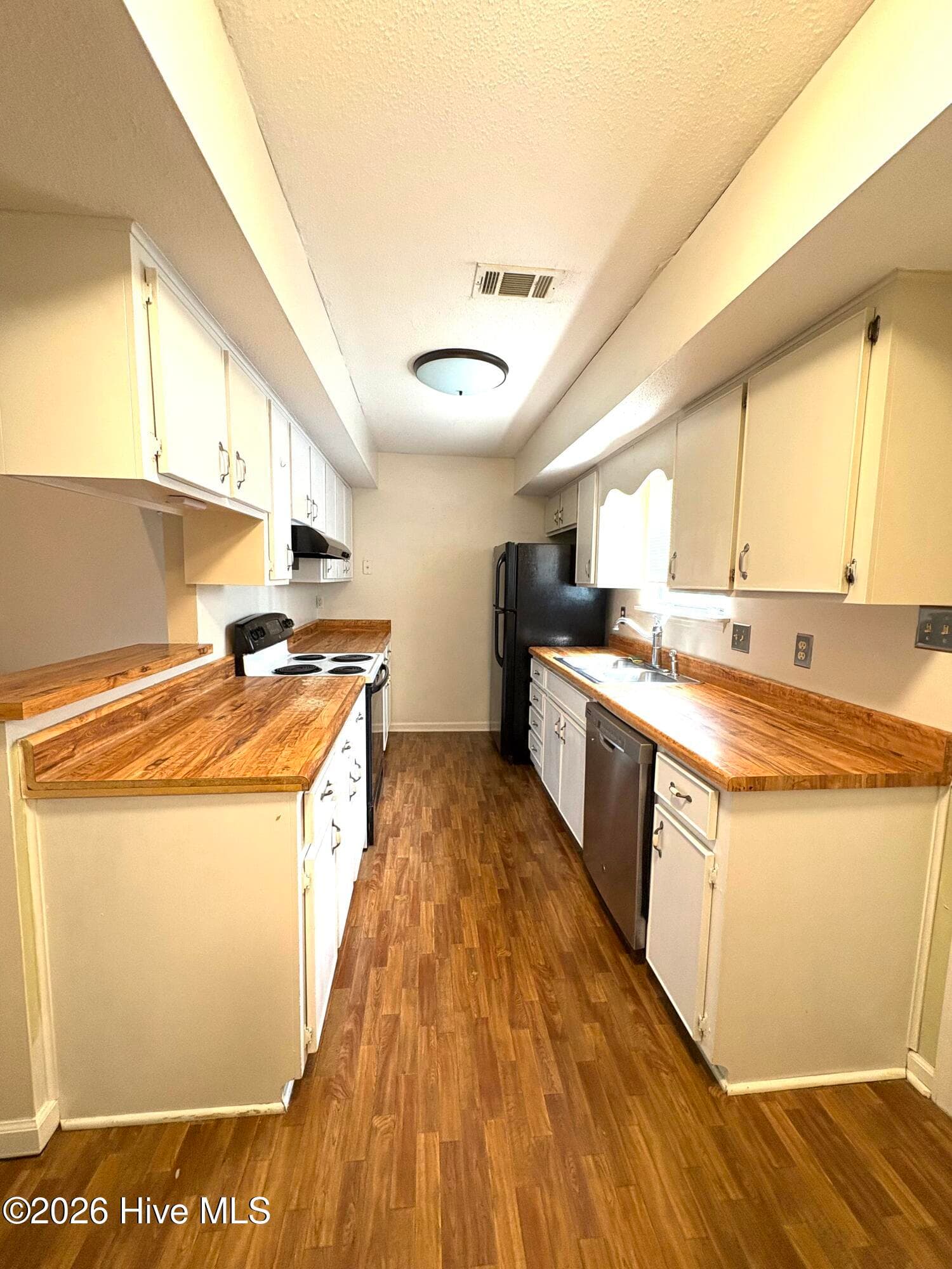 Townhouse at 3113 Village Court N, Augusta, GA 30907, photo 11 of 34