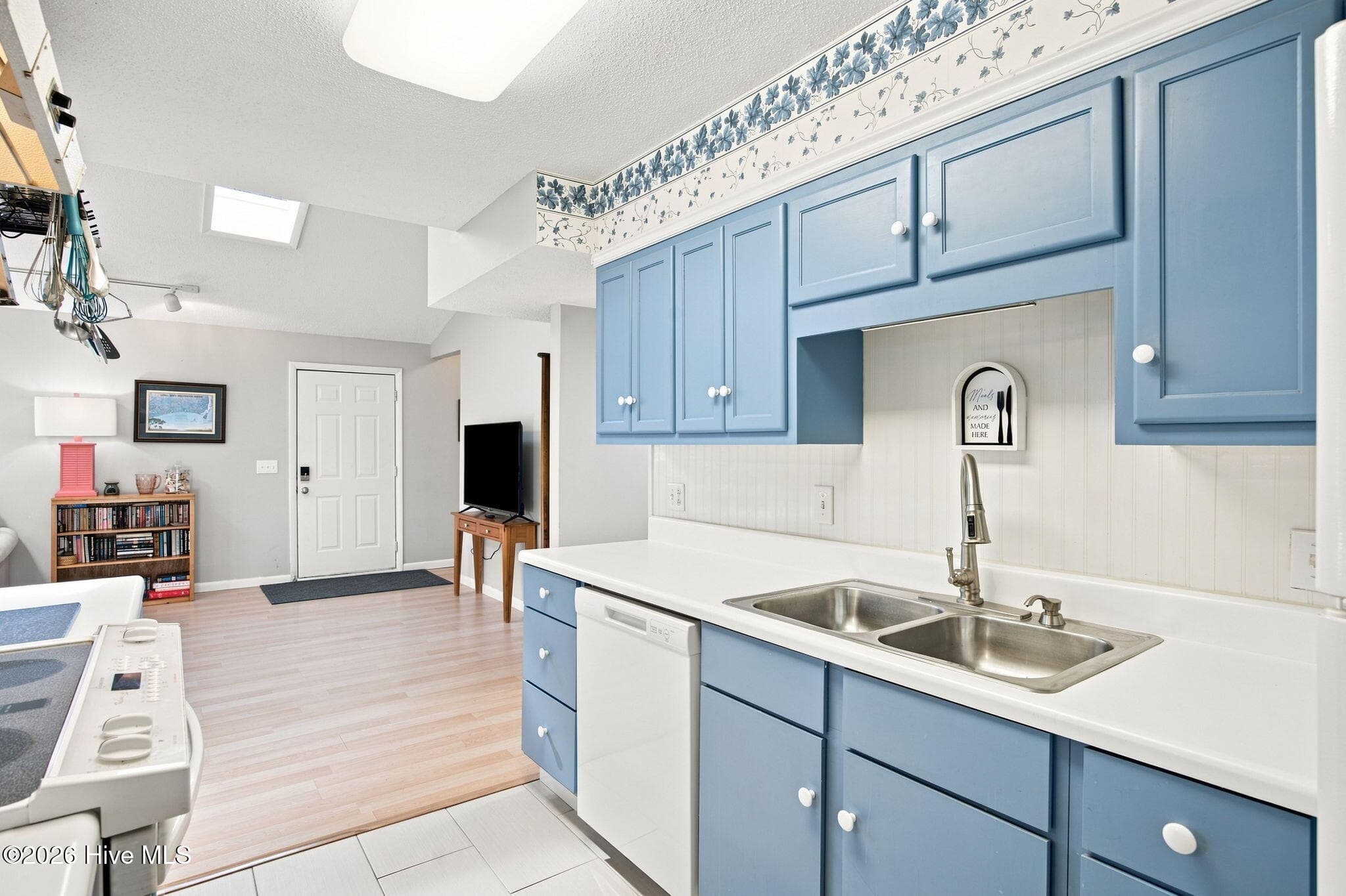 Single Family Residence at 417 Sellers Street, Oak Island, NC 28465, photo 19 of 56