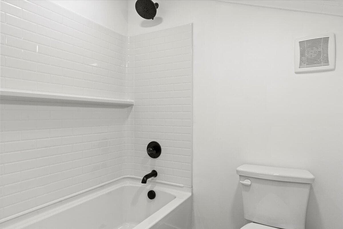Single Family Residence at 144 N Gibson Street, Warrenton, GA 30828, photo 17 of 25
