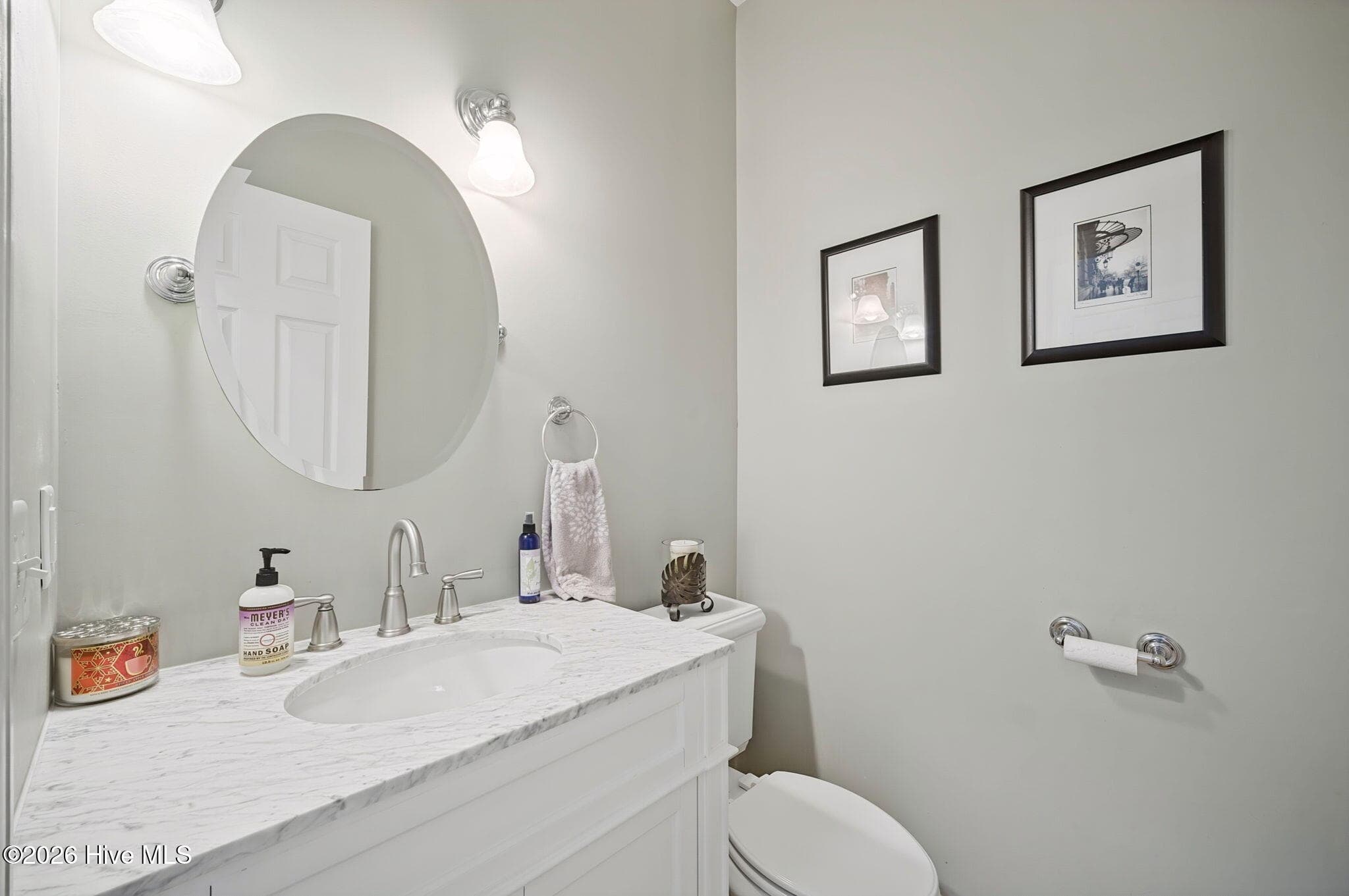 Single Family Residence at 102 Blue Heron Cove, Moyock, NC 27958, photo 20 of 53